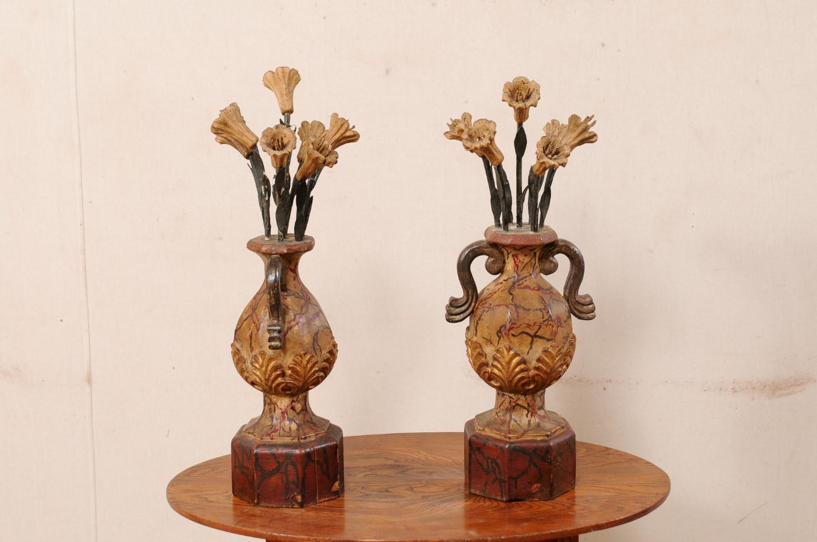 Pair of Italian Antique Carved-Wood Bouquet Urns with Polychrome Finish For Sale 4