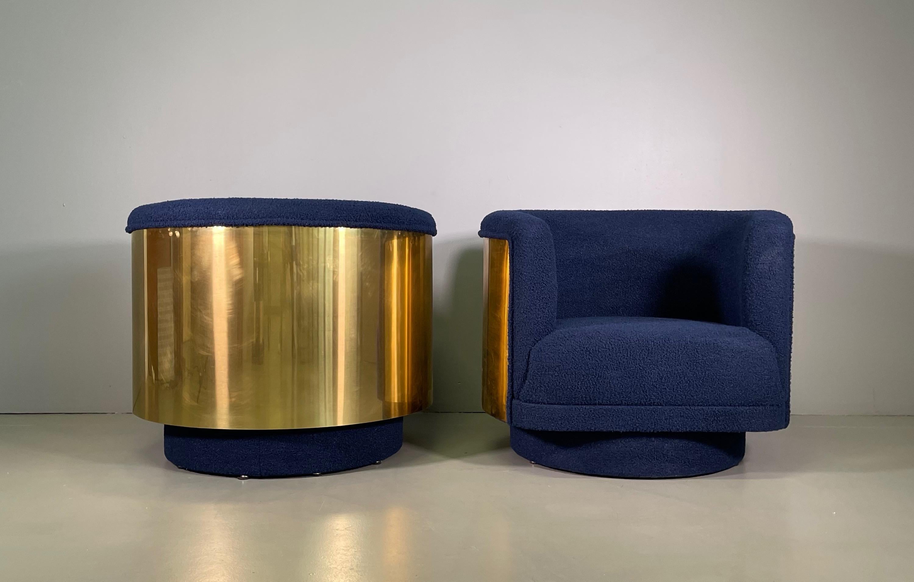 Paire de fauteuils italiens en laiton et tissu de laine boucl bleu en vente 6