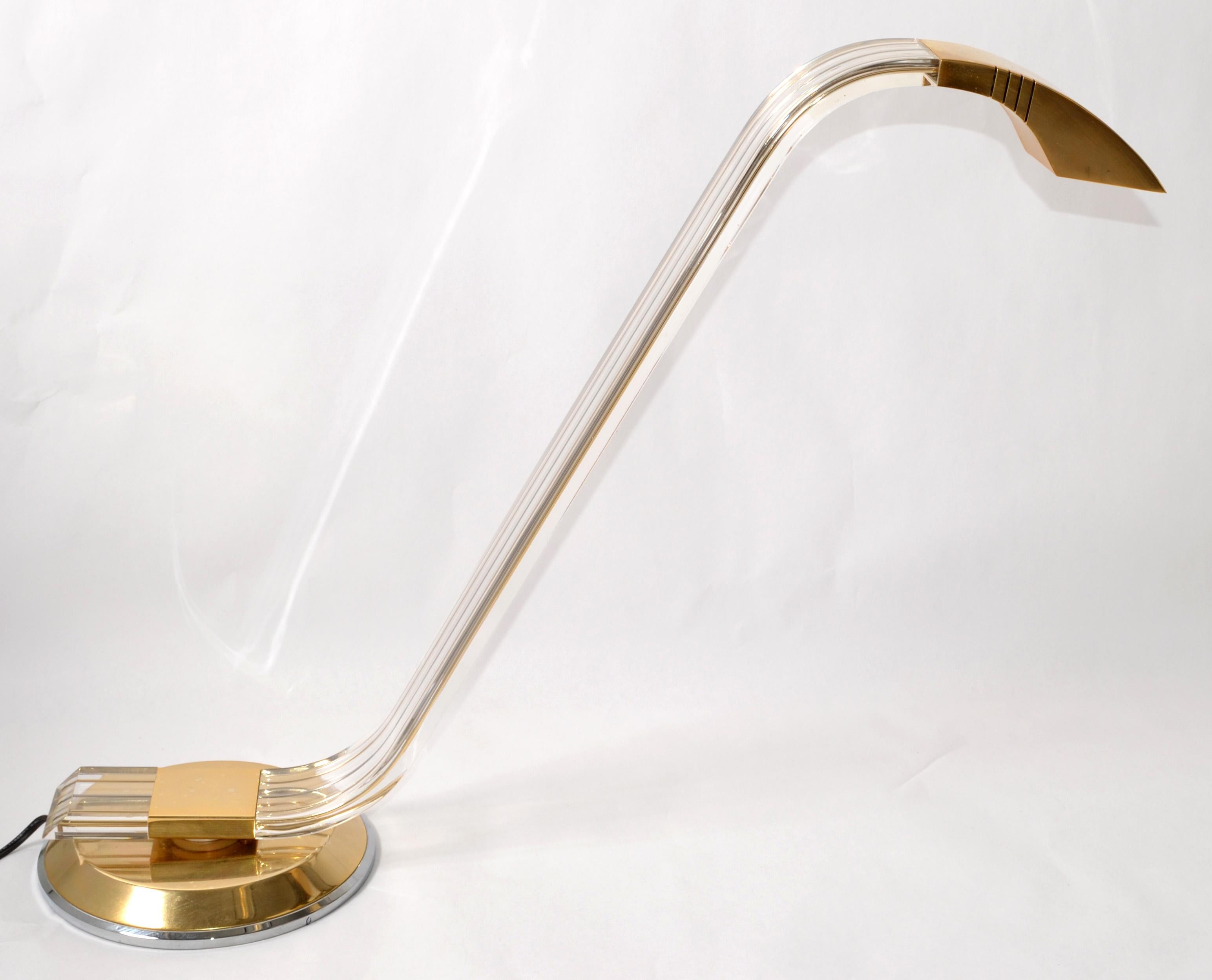Pair Italian Arredoluce Style Mid-Century Modern Swing Brass Lucite Table Lamps  For Sale 3