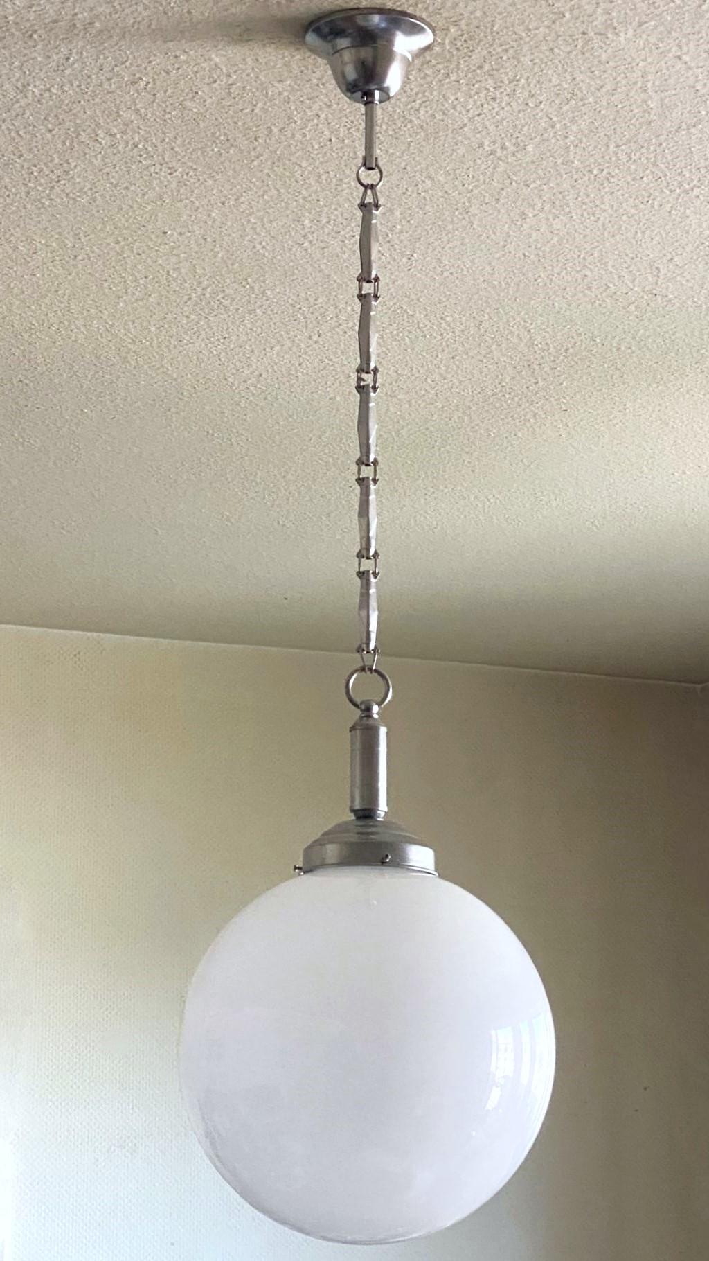 Pair Italian Art Deco Hand Blown Opaline Glass Pendants, Chrome Finish Mounts In Good Condition For Sale In Frankfurt am Main, DE
