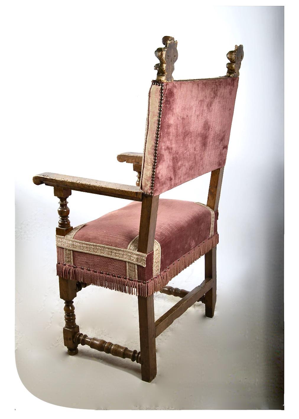 Pair of Italian Baroque Chairs For Sale 5