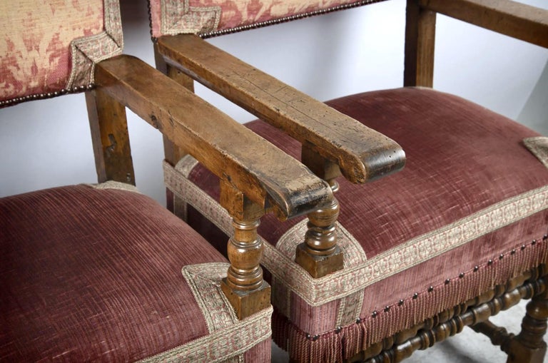 18th Century Pair of Italian Baroque Chairs For Sale