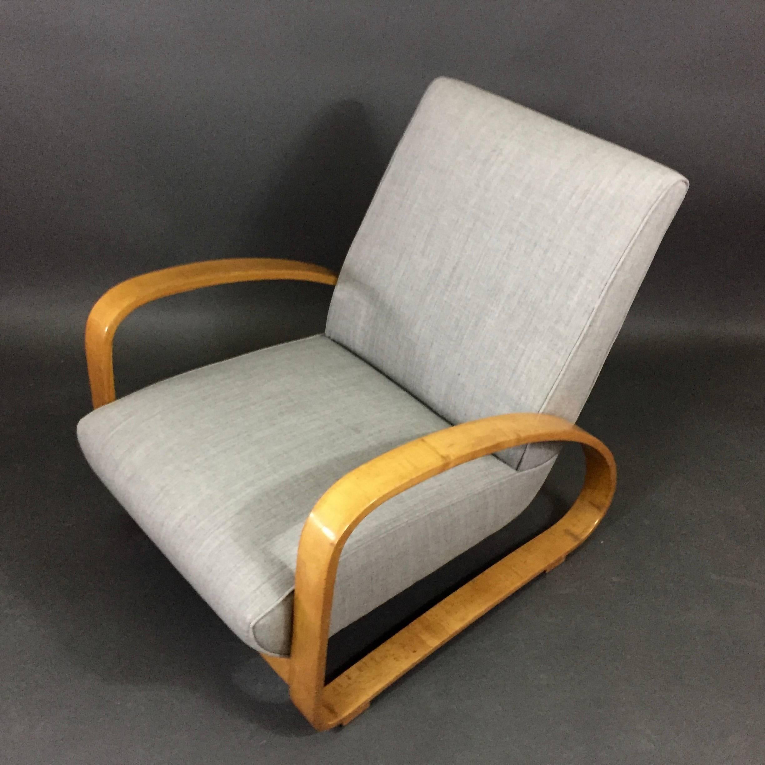 Mid-20th Century Pair of Italian Bentwood Lounge Chairs, circa 1960