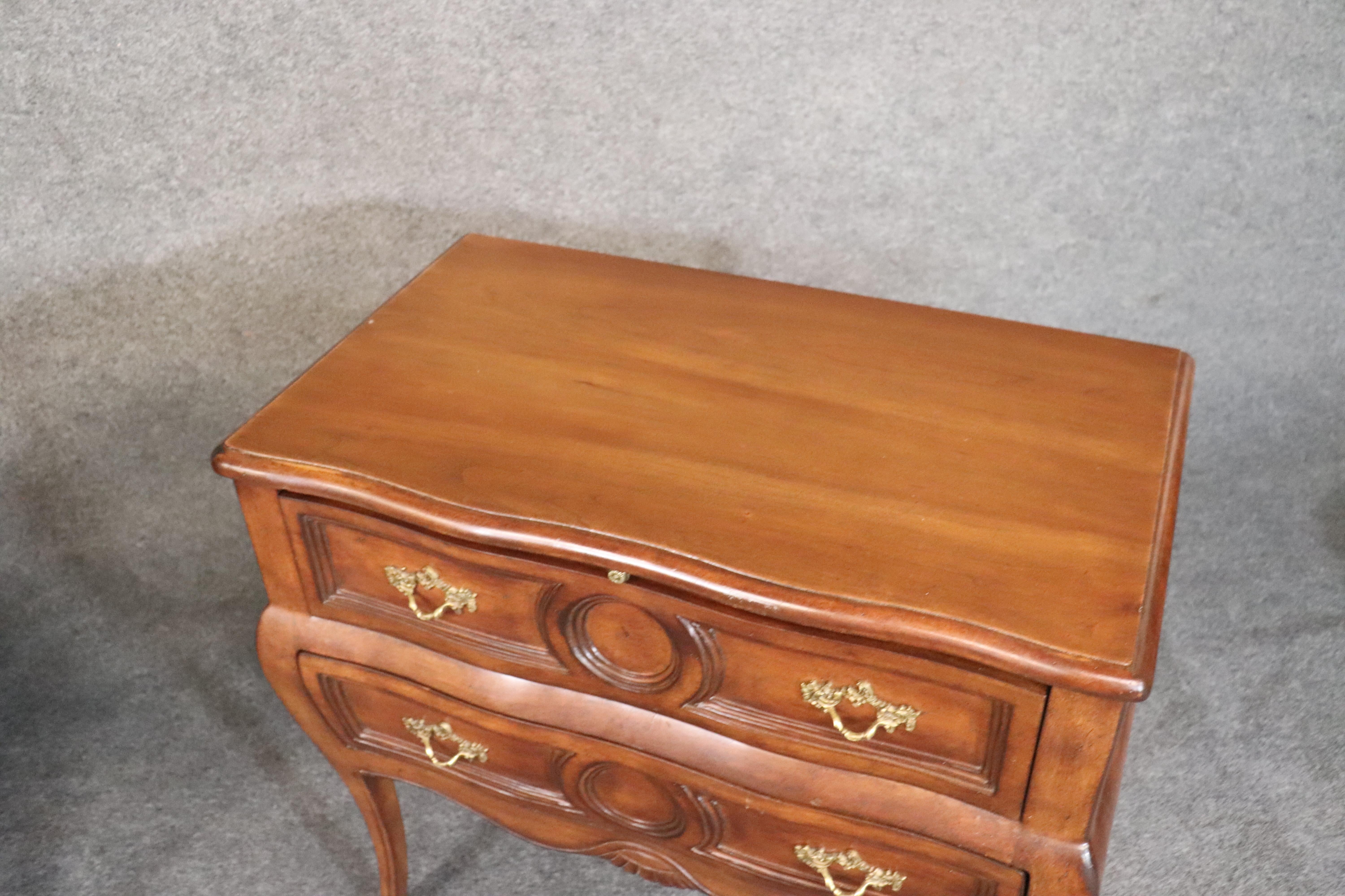 Italian Bombe Walnut Nightstands Commodes with Slide Out Trays circa 1950s, Pair 2