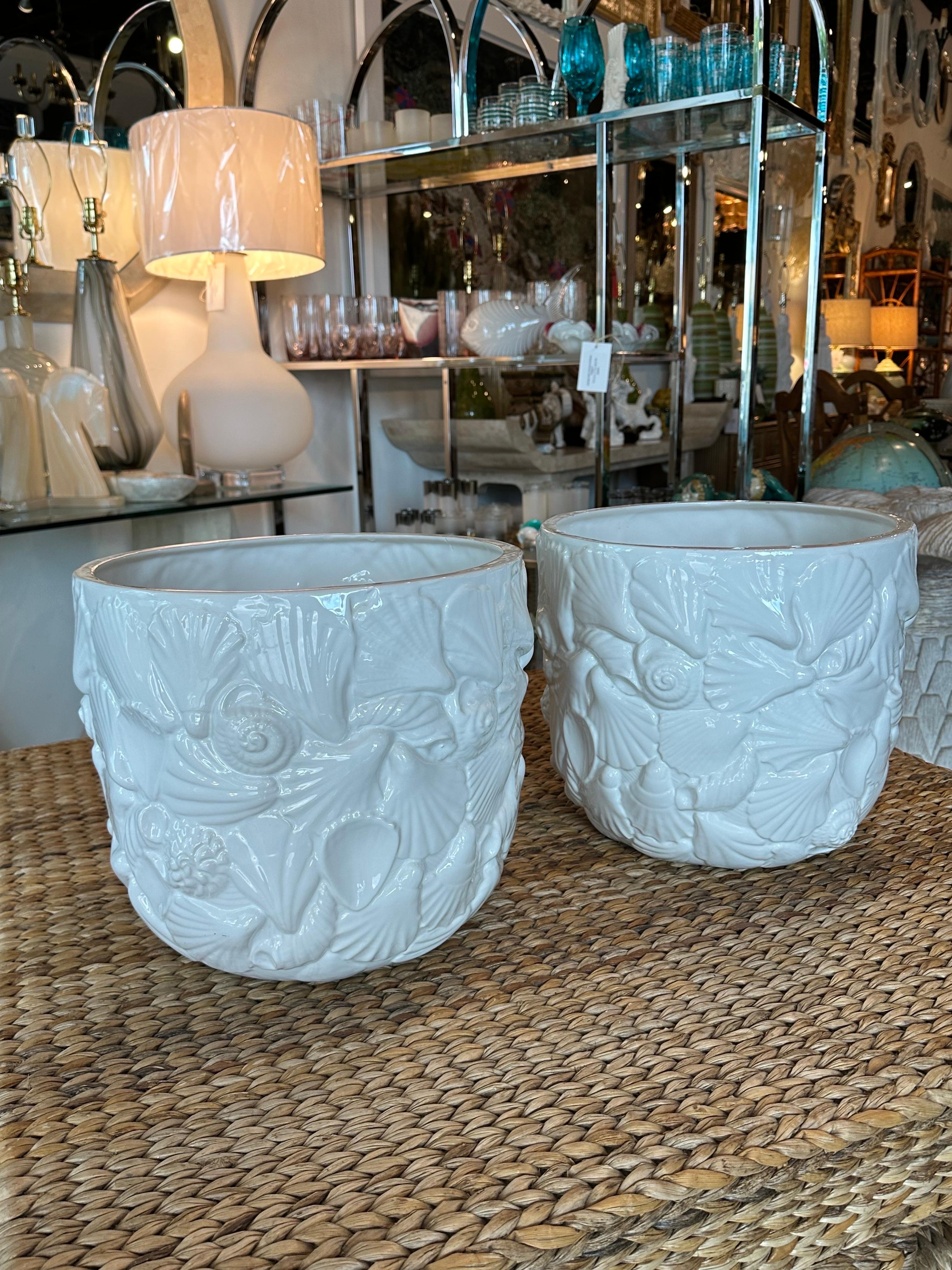 Pair Italian Ceramic Shell Seashell Flower Pots Planters Rosenthal Netter In Good Condition For Sale In West Palm Beach, FL