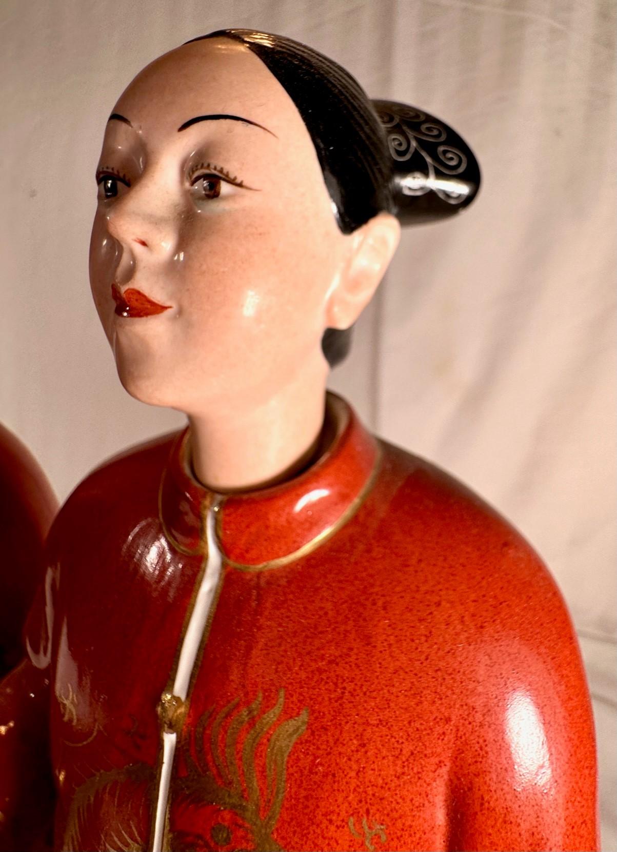 Paire de figurines en porcelaine de chinoiseries italiennes à tête tombante, Mottahedeh, Italie. en vente 4
