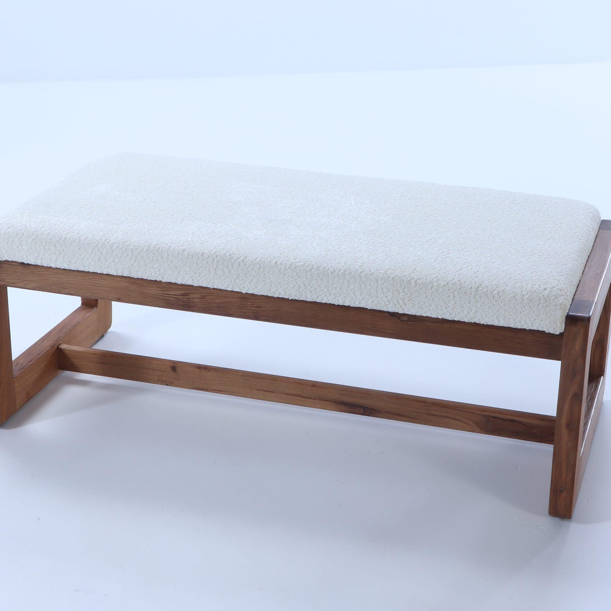 Pair Italian contemporary oak benches done in a boucle white fabric For Sale 2