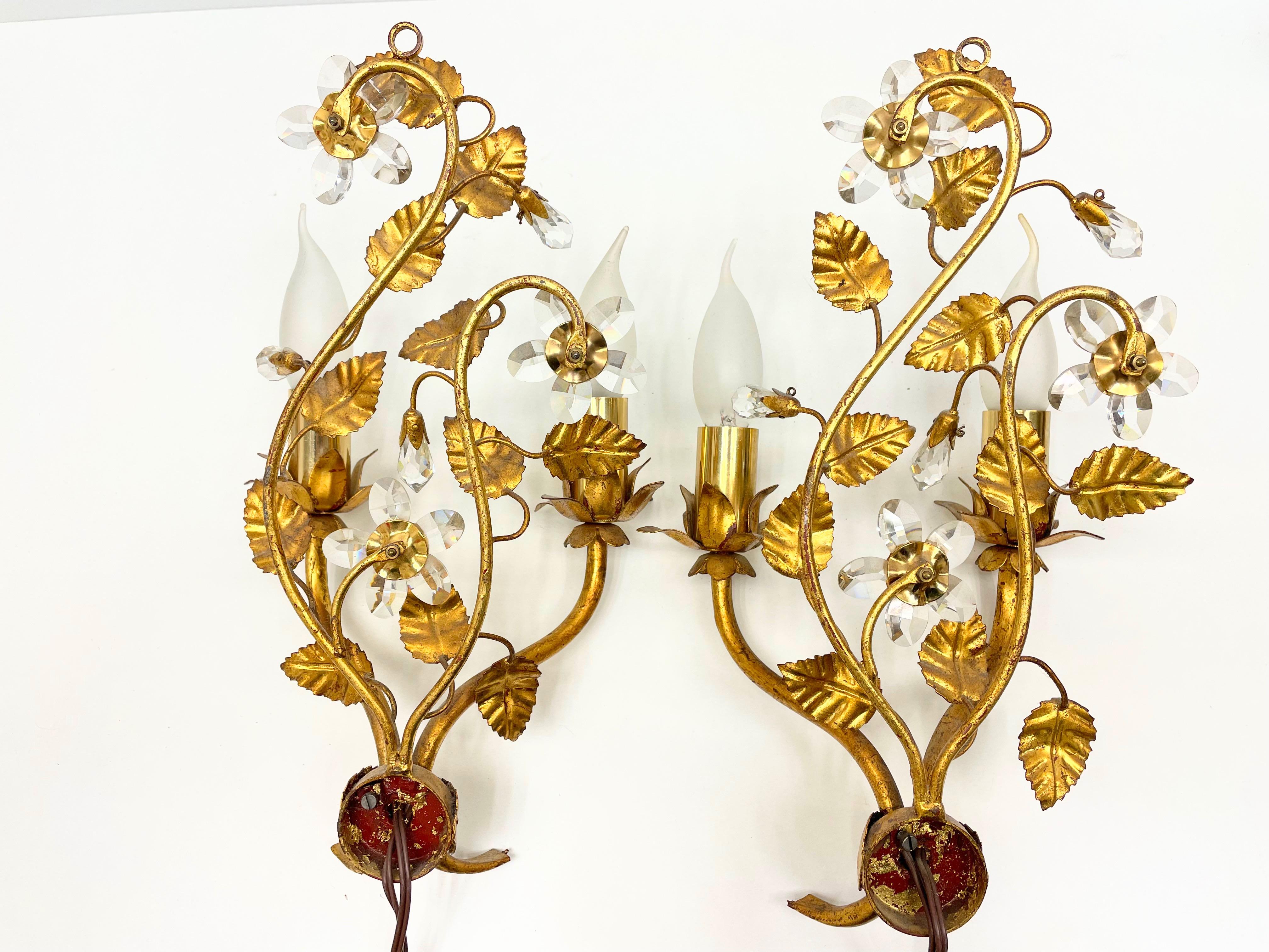Pair of Italian Crystal Flower Gilt Wall Sconce by Banci Florence, Italy, 1950s 2