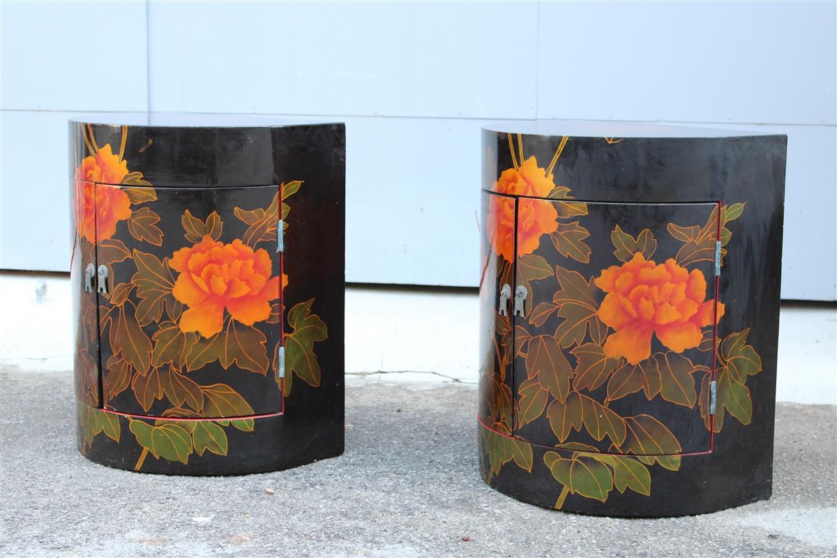 Late 20th Century Pair Italian Decorative Night Stands Lacquered with Rounded Flowers and Leaves