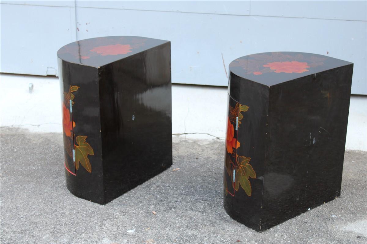 Wood Pair Italian Decorative Night Stands Lacquered with Rounded Flowers and Leaves