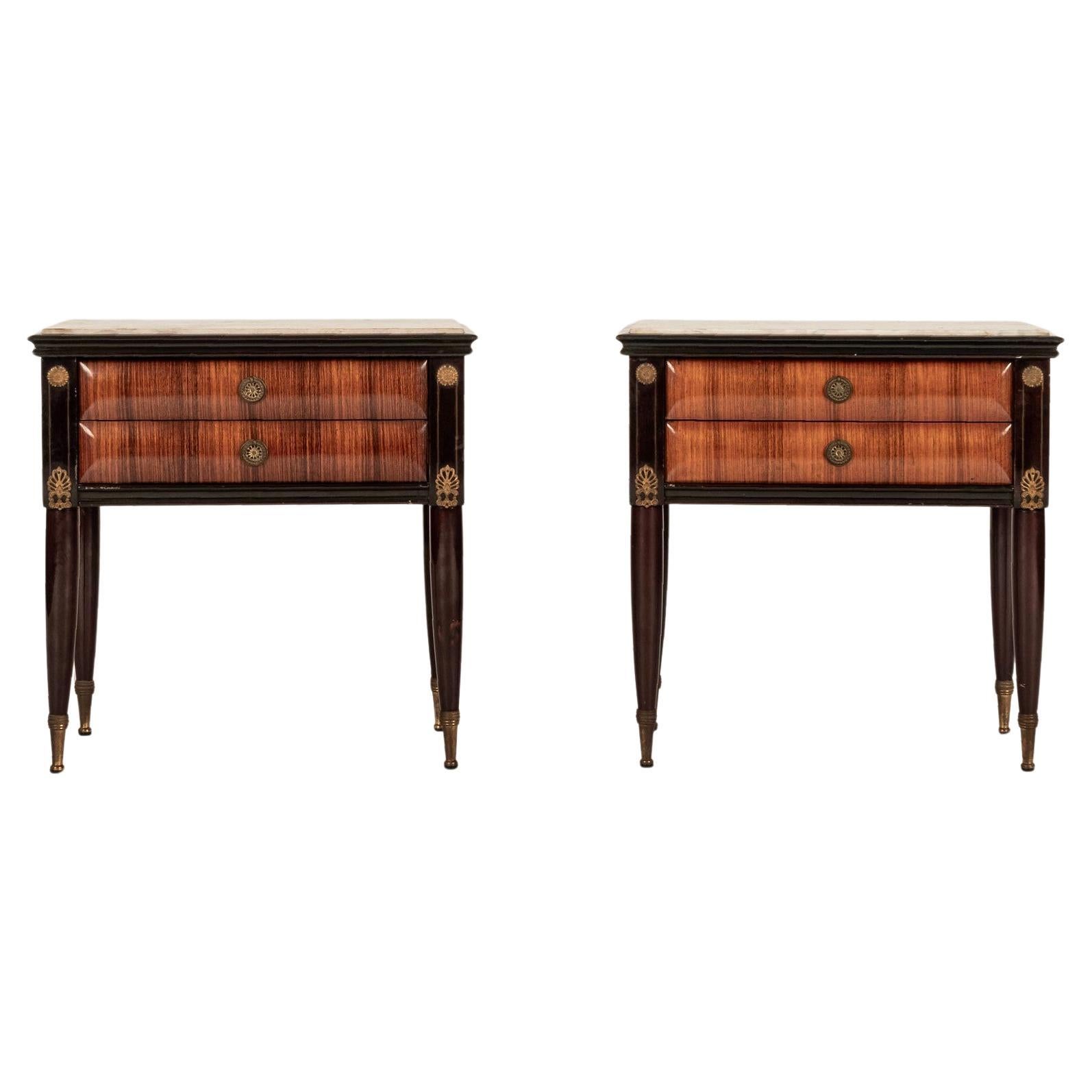 Pareja de Mesillas de Noche Estilo Directoire Italiano