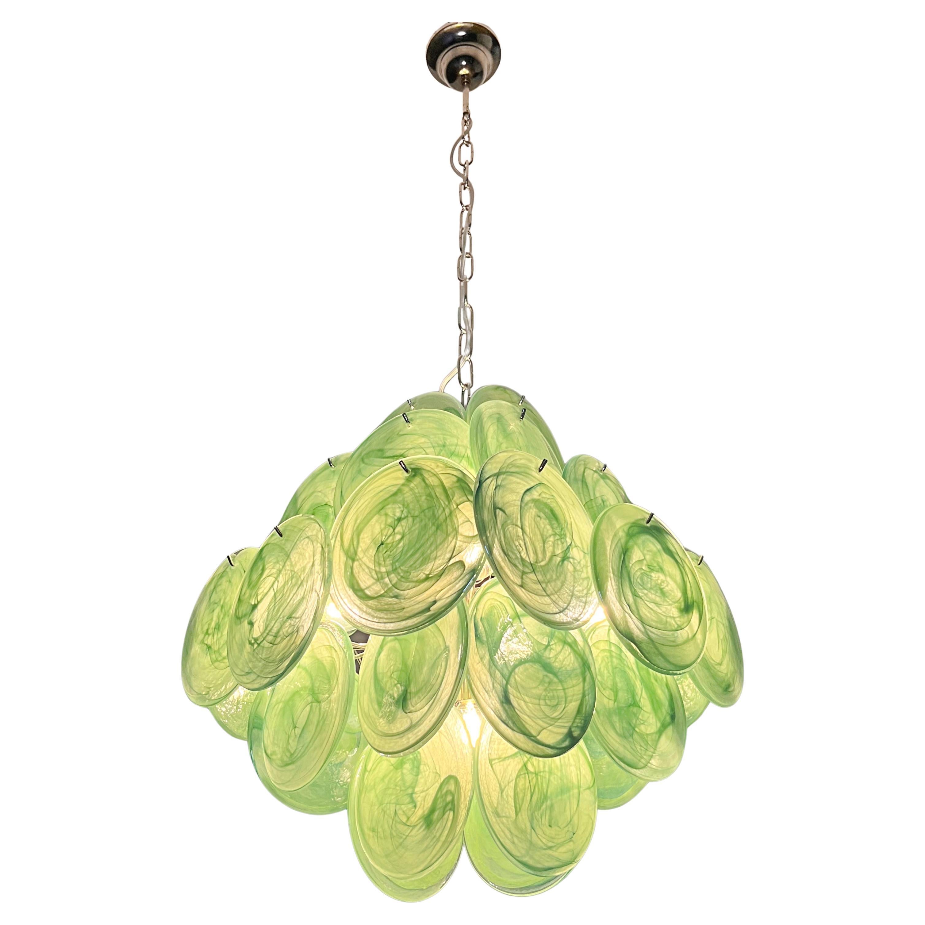 Paire de lustres italiens à disque de Murano en vente 9