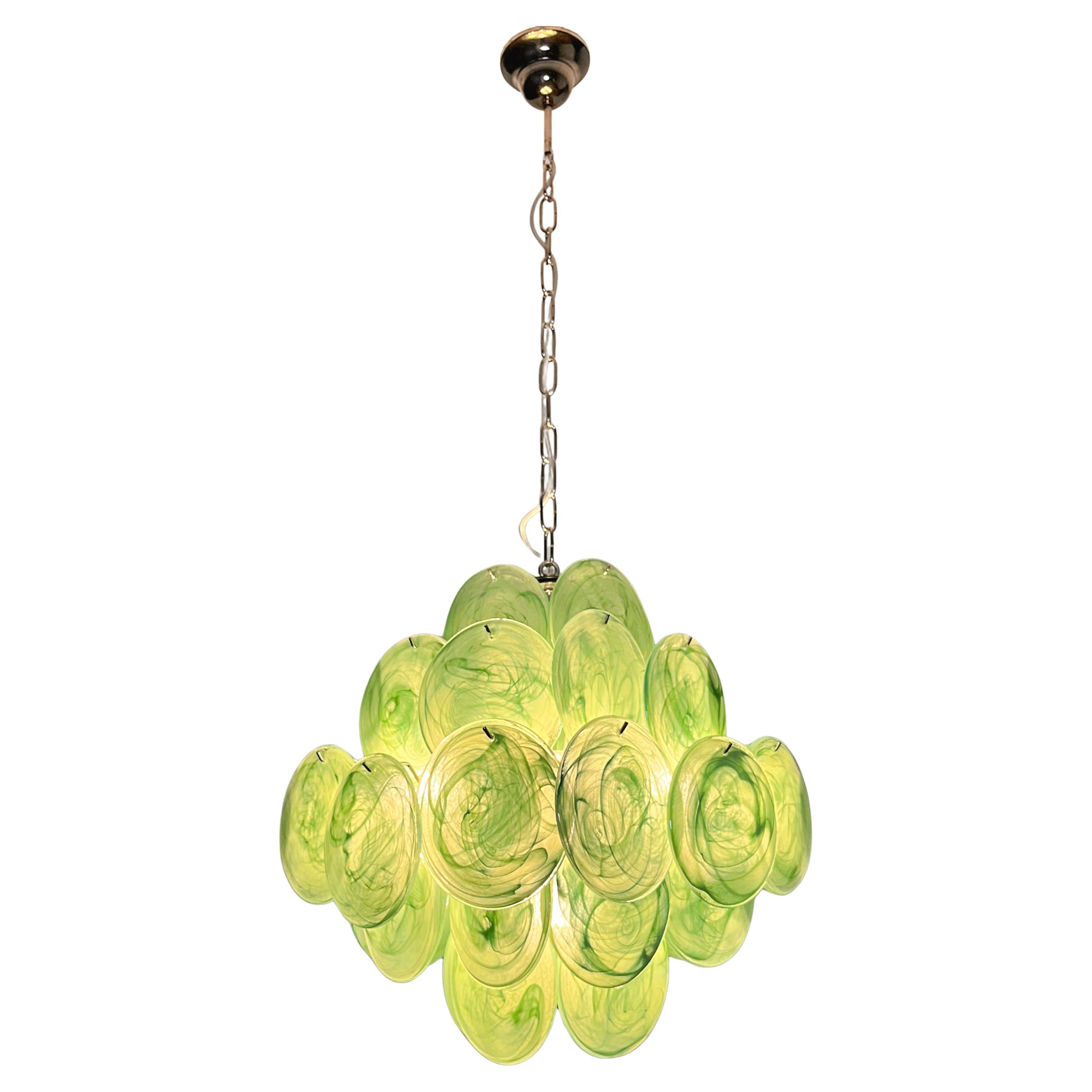 Paire de lustres italiens à disque de Murano en vente 10