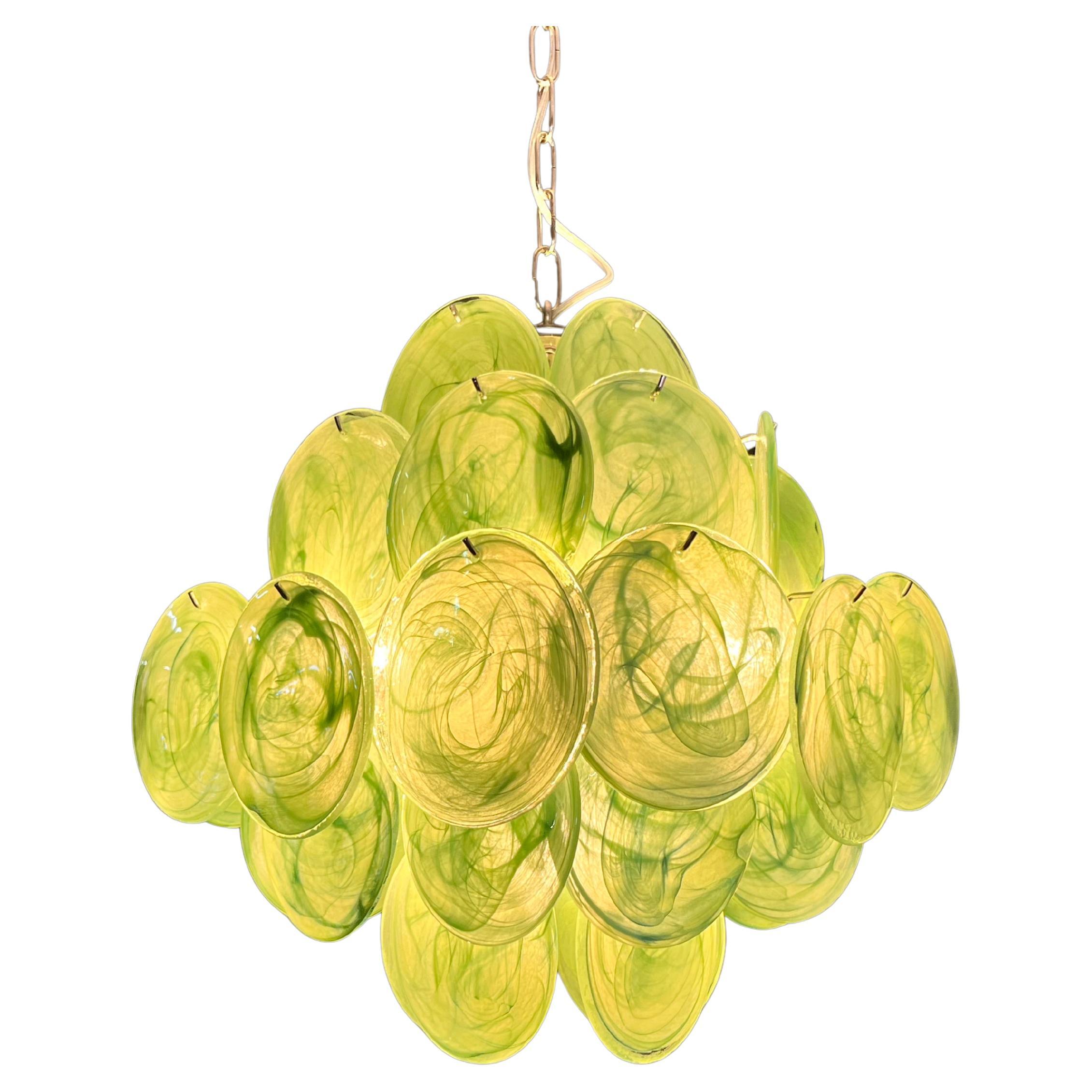 Paire de lustres italiens à disque de Murano en vente 14