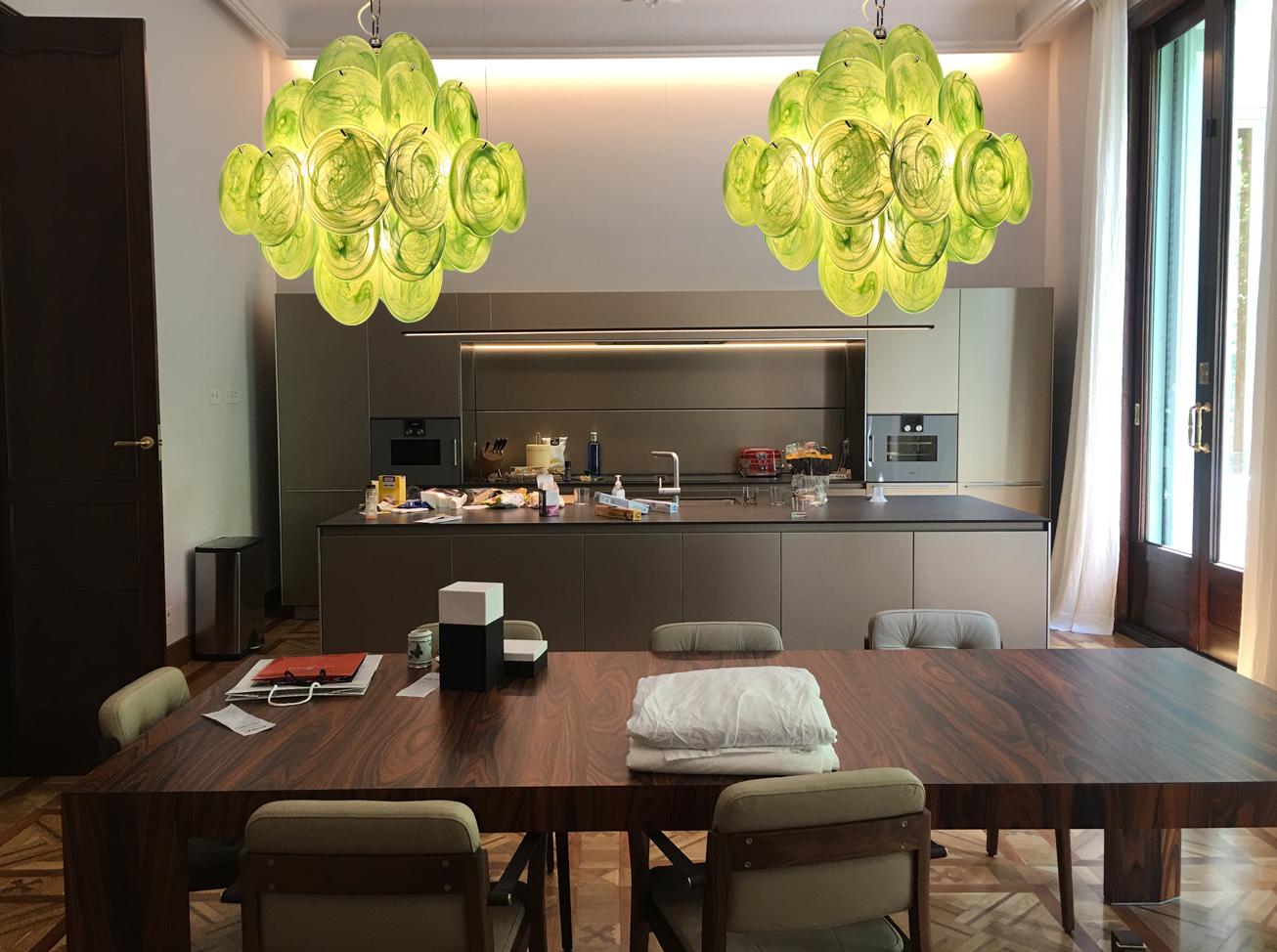 Paire de lustres italiens à disque de Murano Bon état - En vente à Budapest, HU