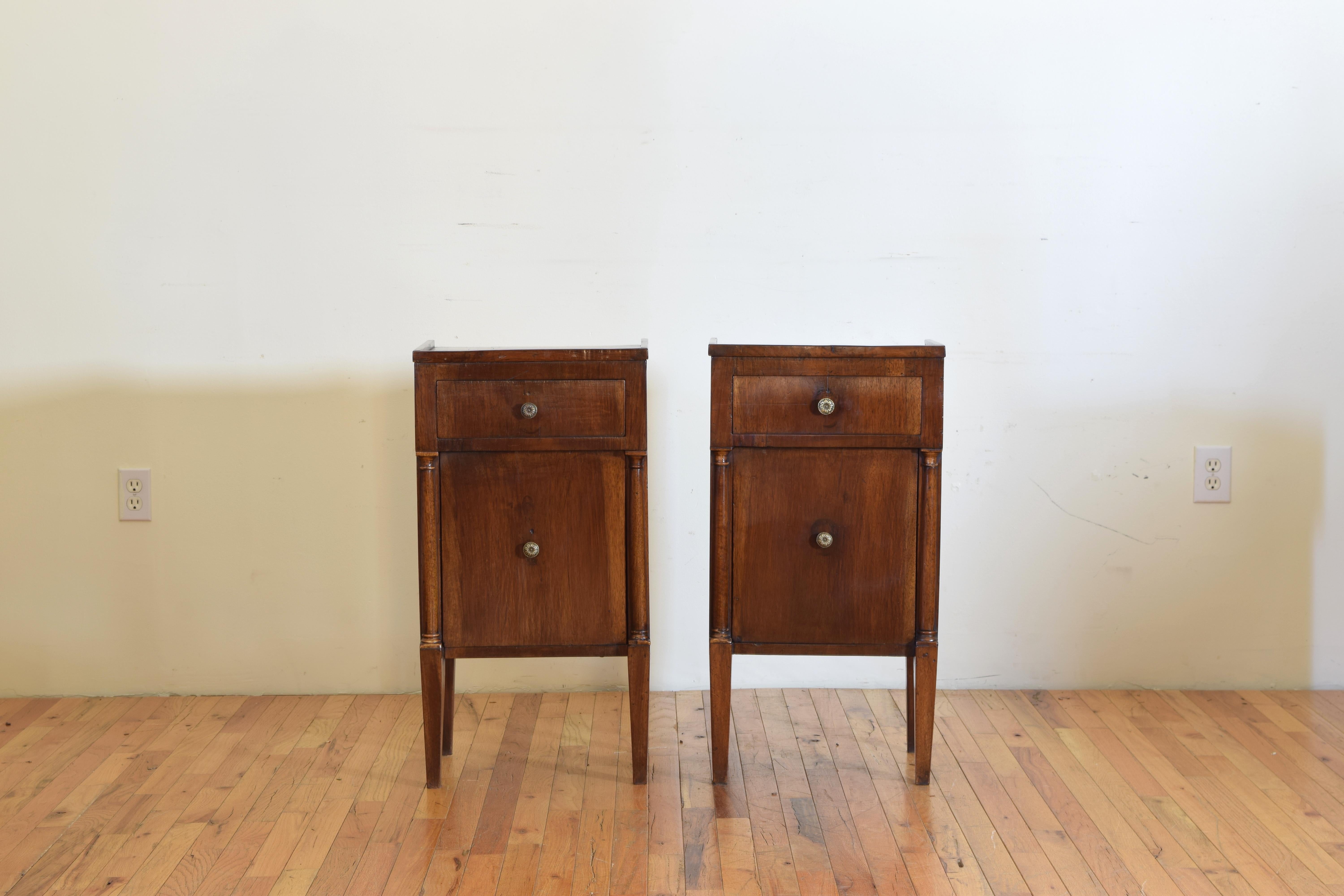 Early 19th Century Pair of Italian Empire Period Walnut Bedside Cabinets, 19h Century