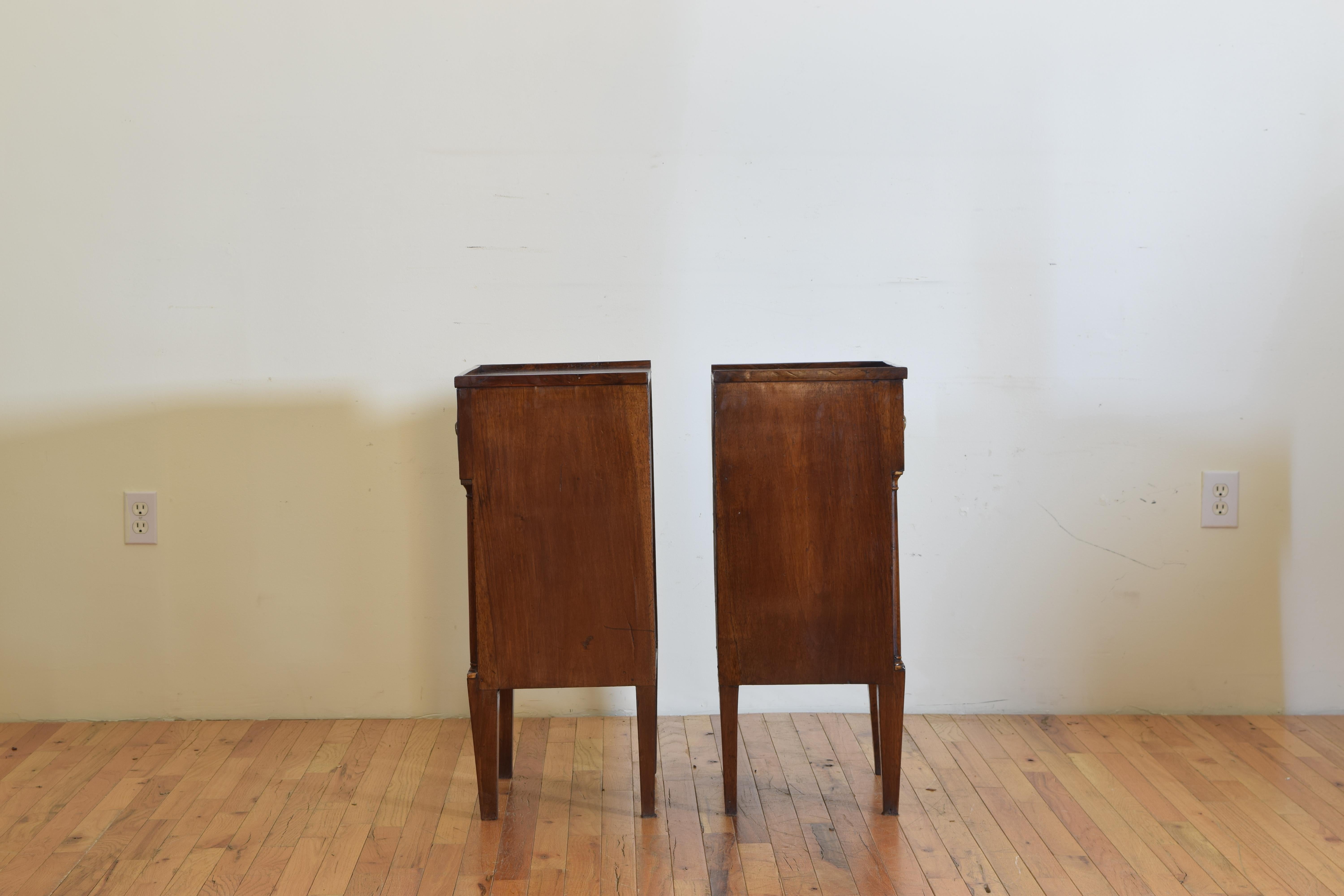 Pair of Italian Empire Period Walnut Bedside Cabinets, 19h Century 1