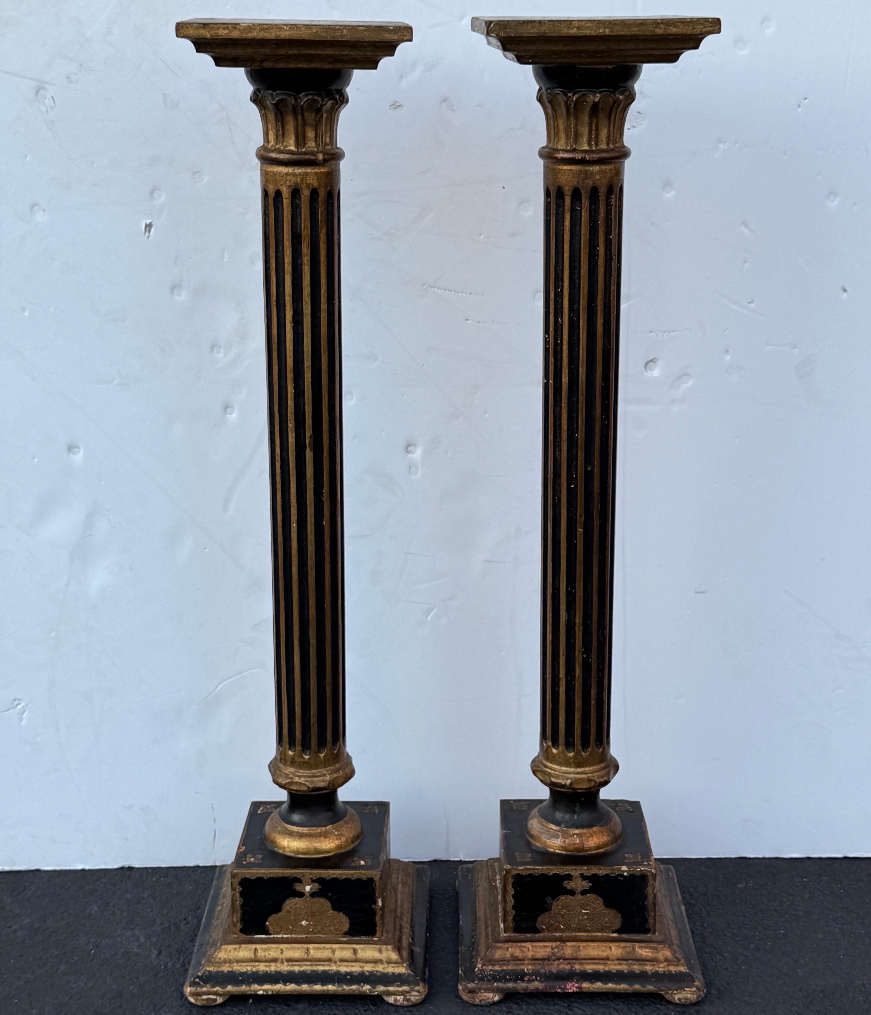 Pair Italian Florentine Black and Gold Gilt Pedestal Plant Stands For Sale 5
