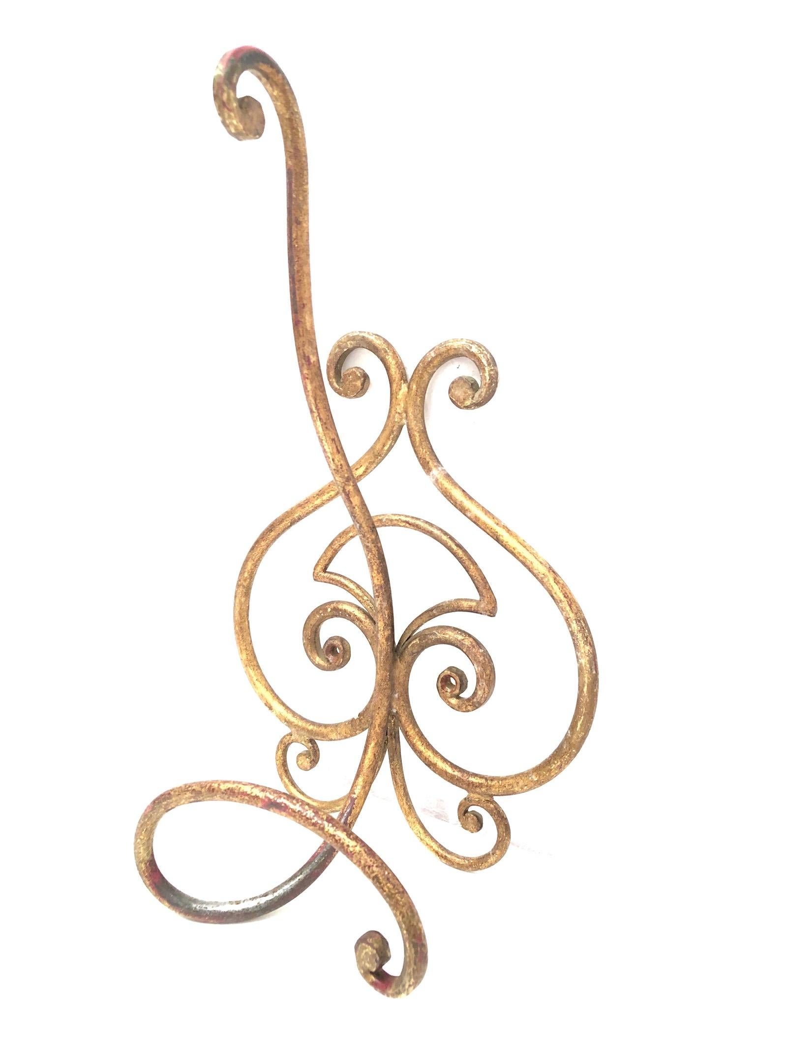 Hollywood Regency Pair of Italian Florentine Gold Gilt Metal Coat Hook Toleware Tole, 1950s