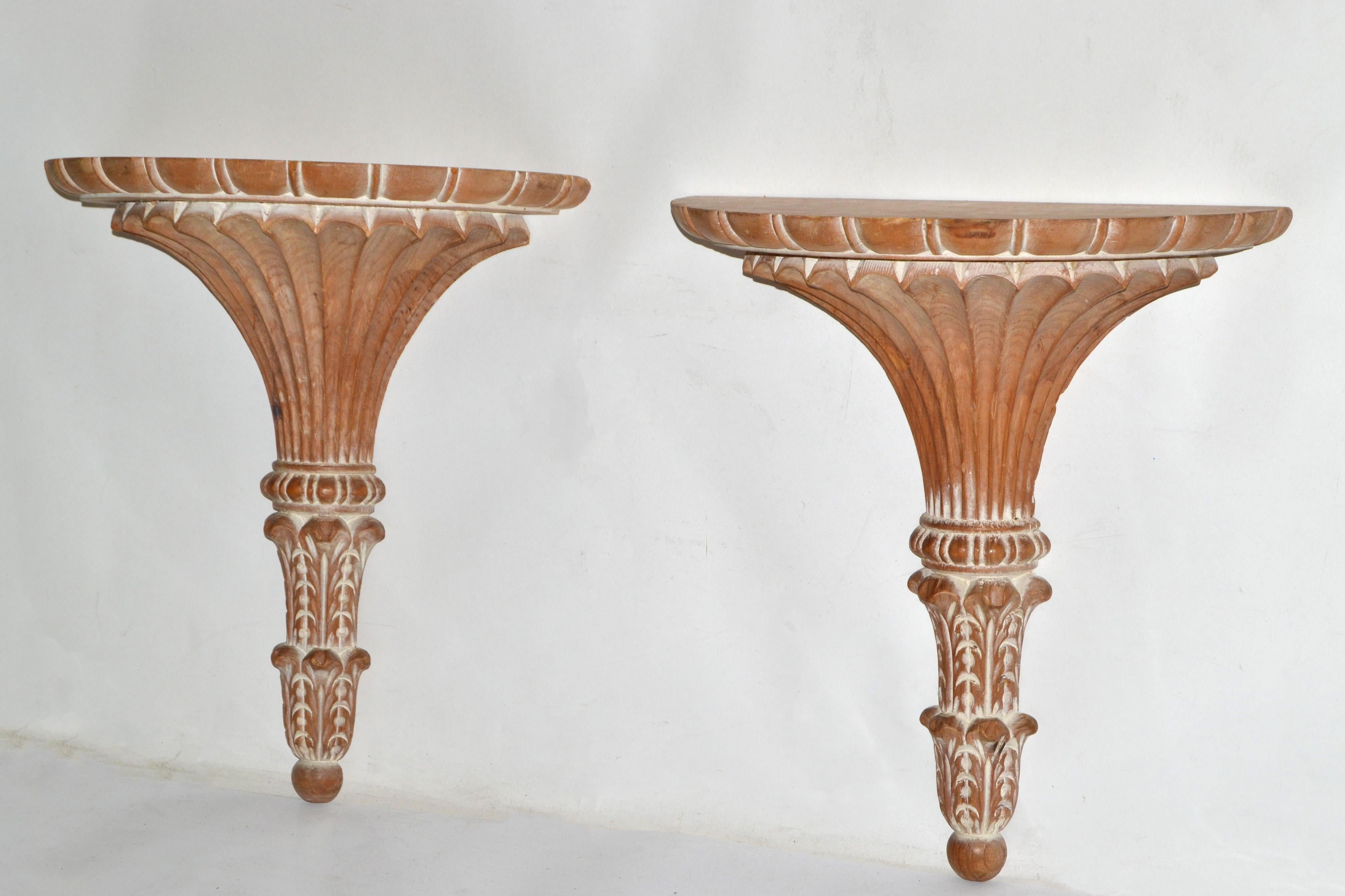 Pair Italian Florentine Vintage Hand Carved Wood Wall Shelf Brackets Sconces In Good Condition In Miami, FL