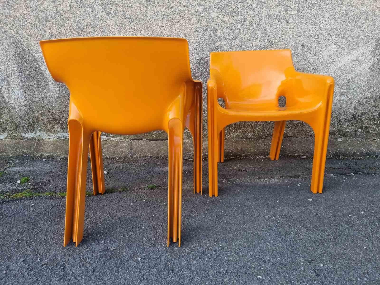 Paire de chaises Gaudi italiennes conçues par Vico Magistretti pour Artemide, Italie, années 70 en vente 2