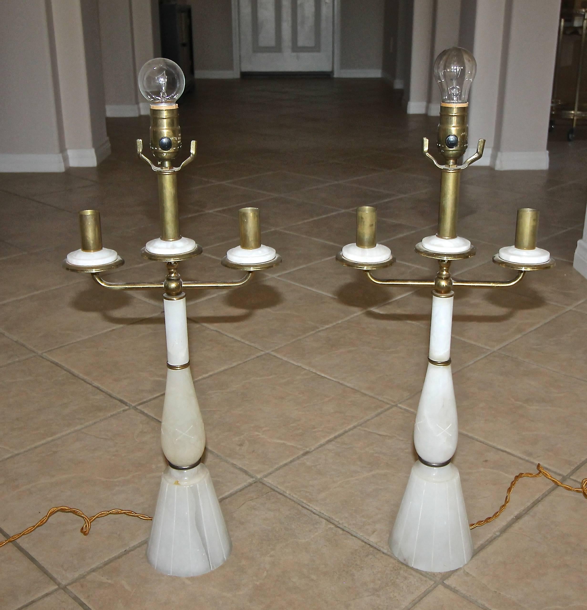 Pair of Italian Gio Ponti Style Alabaster Brass Lamps For Sale 11