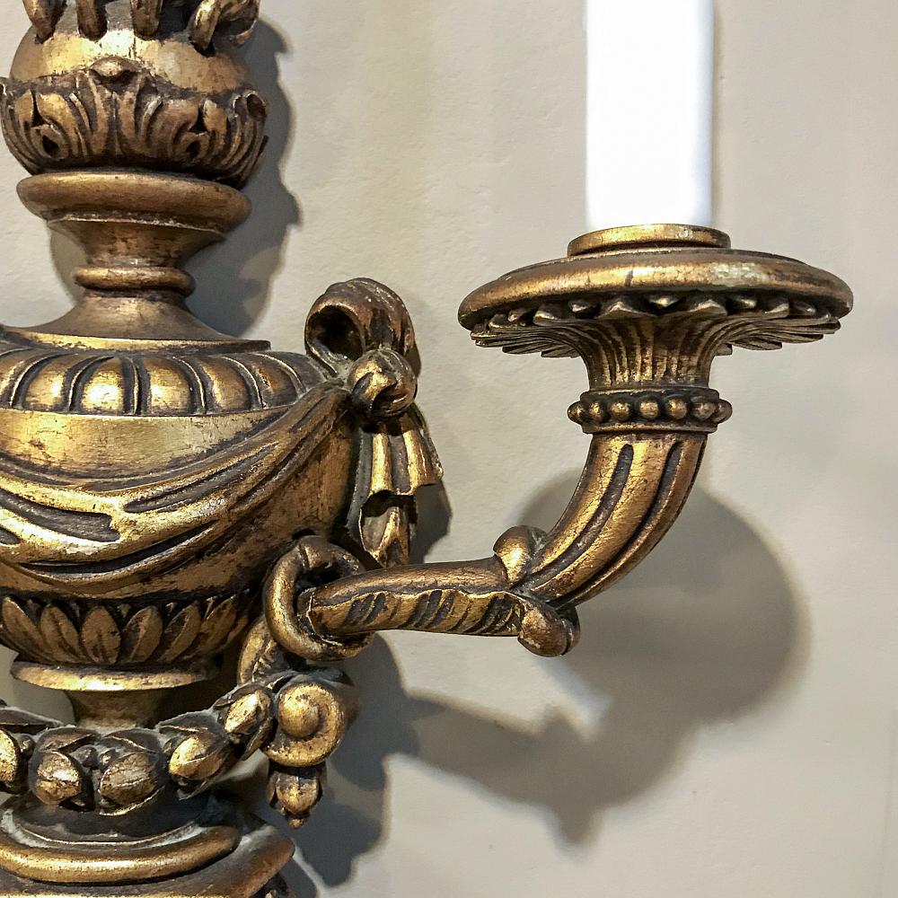 Pair of Italian Hand Carved Louis XVI Giltwood Sconces For Sale 5