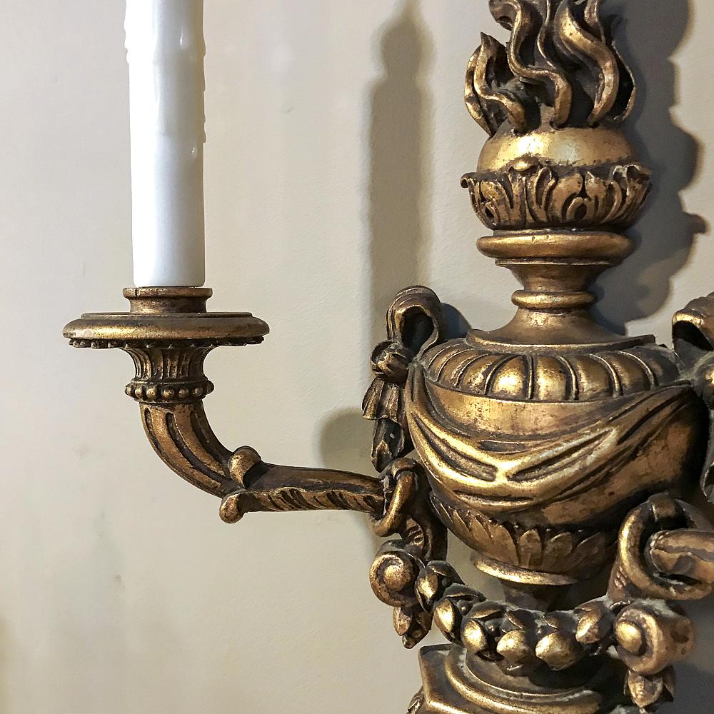 Pair of Italian Hand Carved Louis XVI Giltwood Sconces For Sale 7