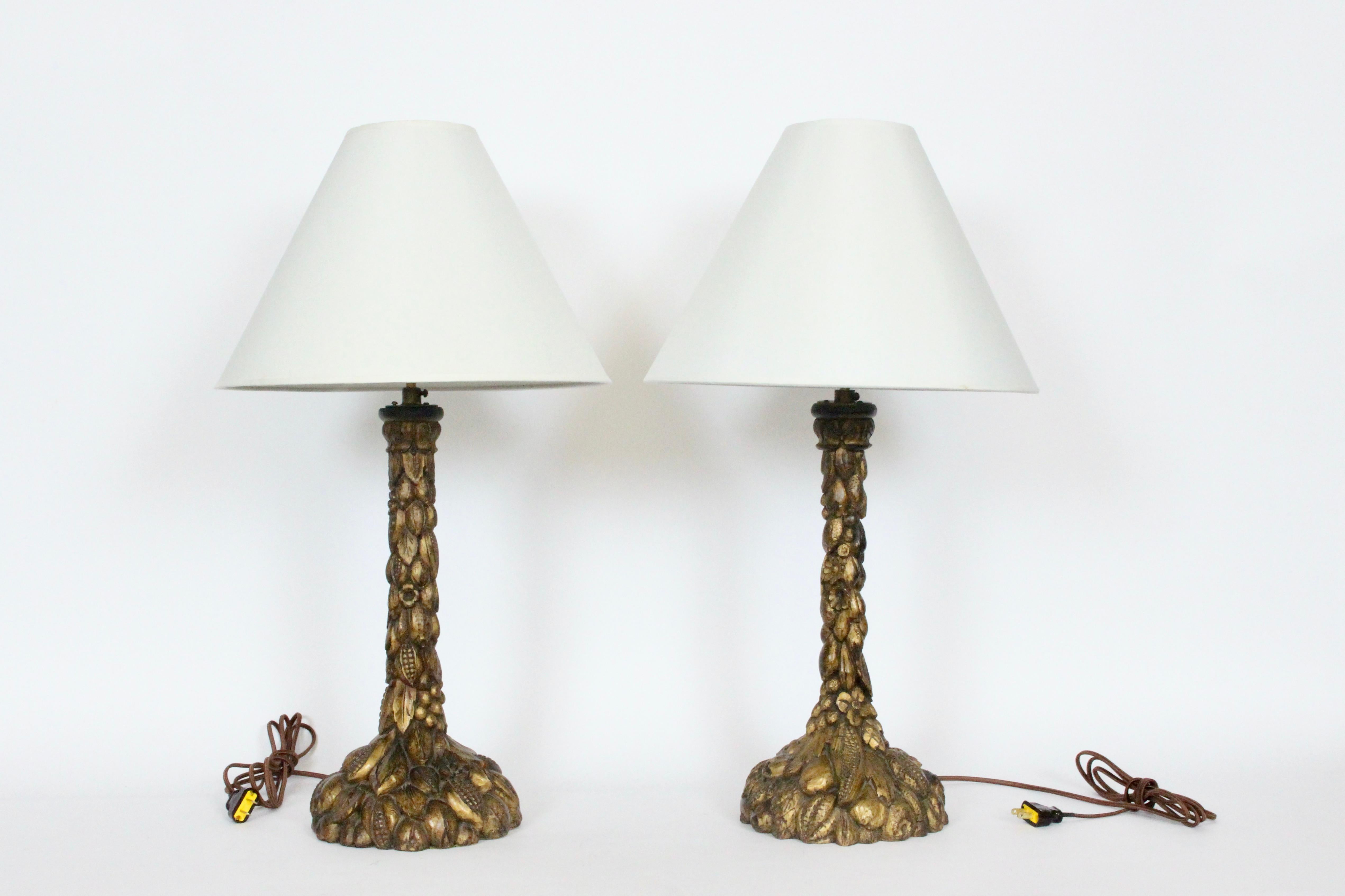 Paire de lampes de bureau italiennes en bois sculpté à la main et bronze doré, années 1920 en vente 10
