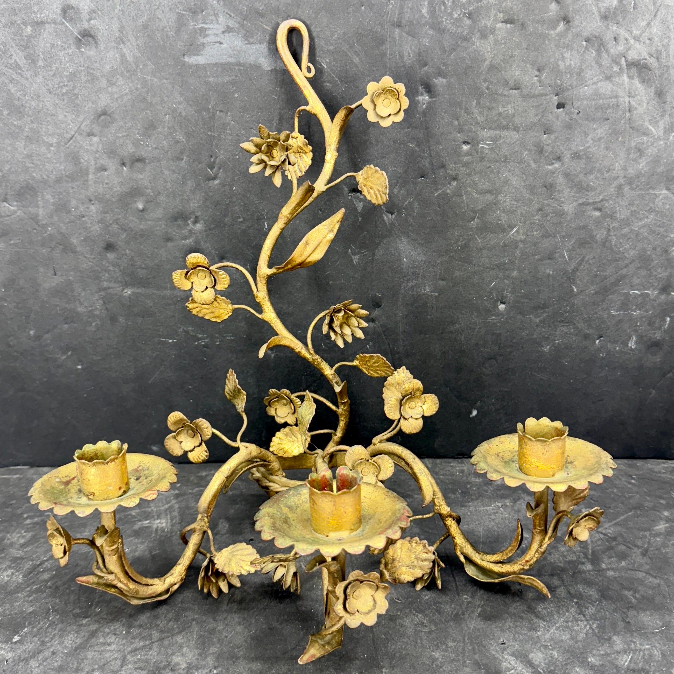 Pair Italian Hollywood Regency Gold Gilt Tole Floral Wall Sconces For Sale 4