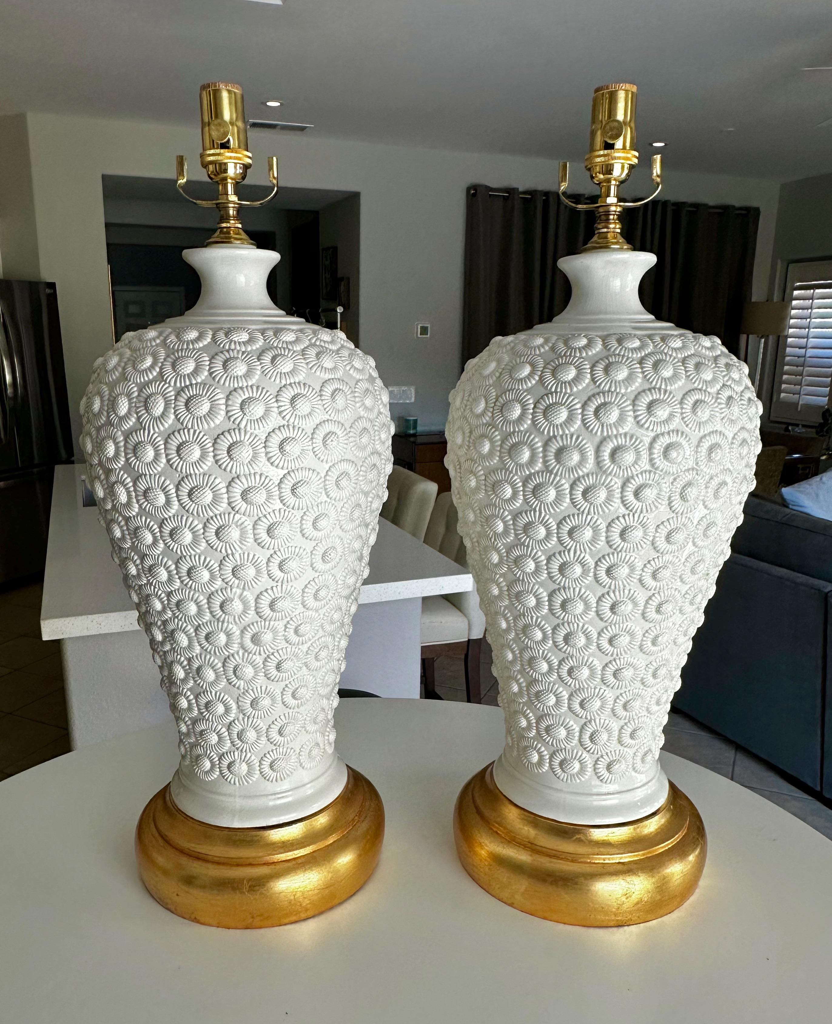 Pair Italian Large White Daisy Porcelain Table Lamps For Sale 11