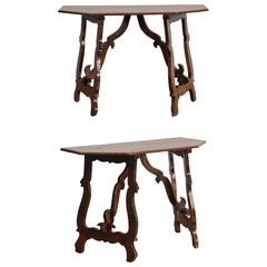 Pair Italian Late Baroque Period Walnut Scantonata Console Tables, ca. 1700