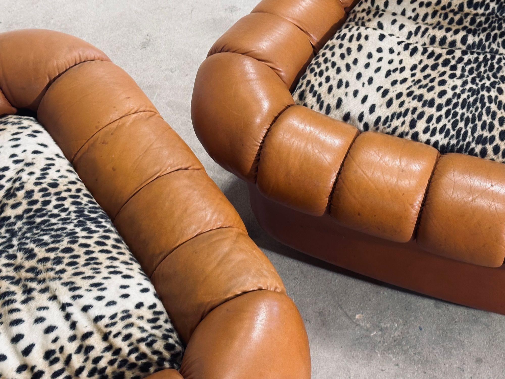 Cuir Paire de chaises longues en cuir italien, 1970 en vente