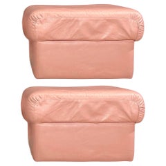 Paire d'ottomans italiens en cuir, 1960