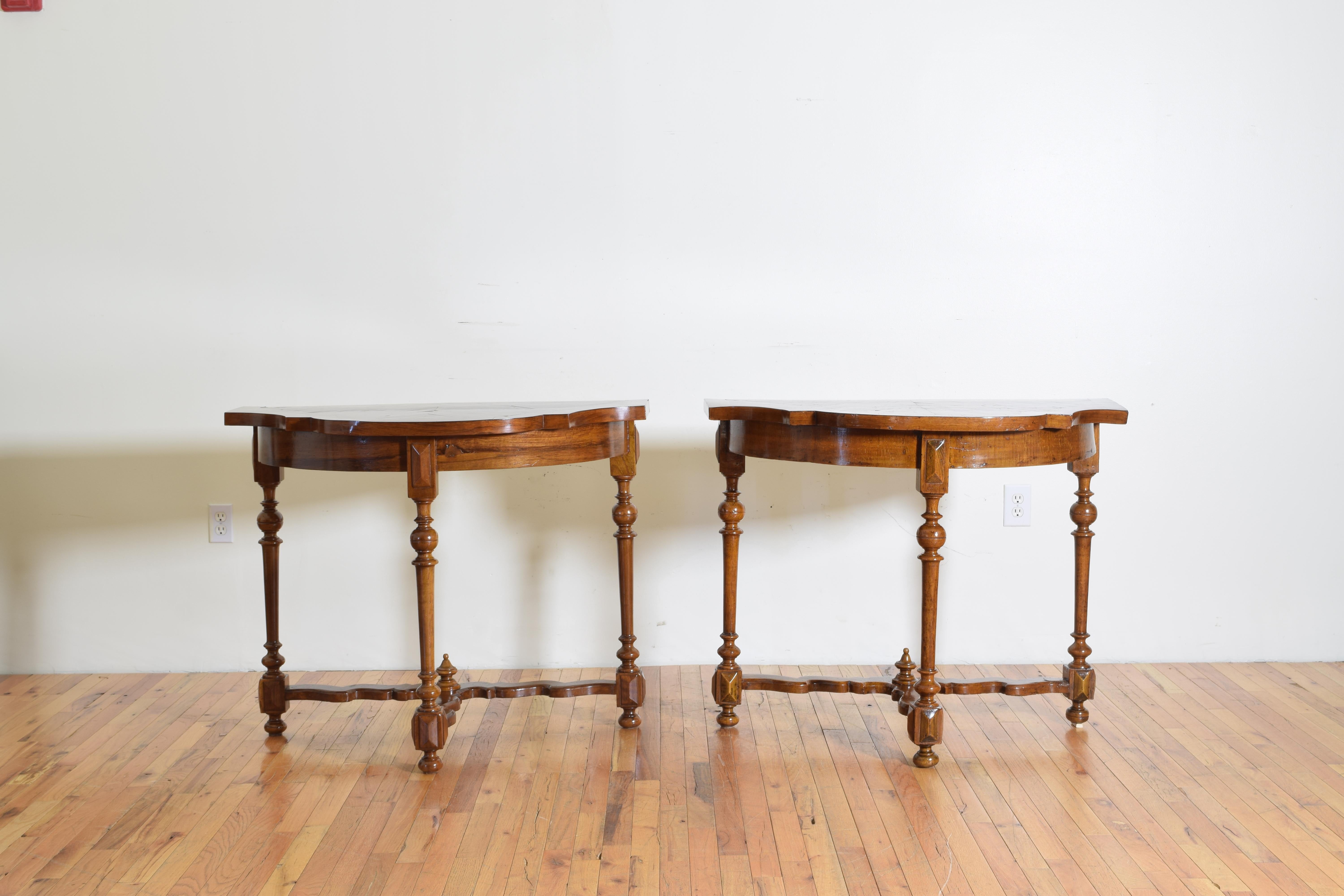 Pair Italian Louis XIV Period Olivewood & Walnut Console Tables, Early 18th Cen In Good Condition In Atlanta, GA