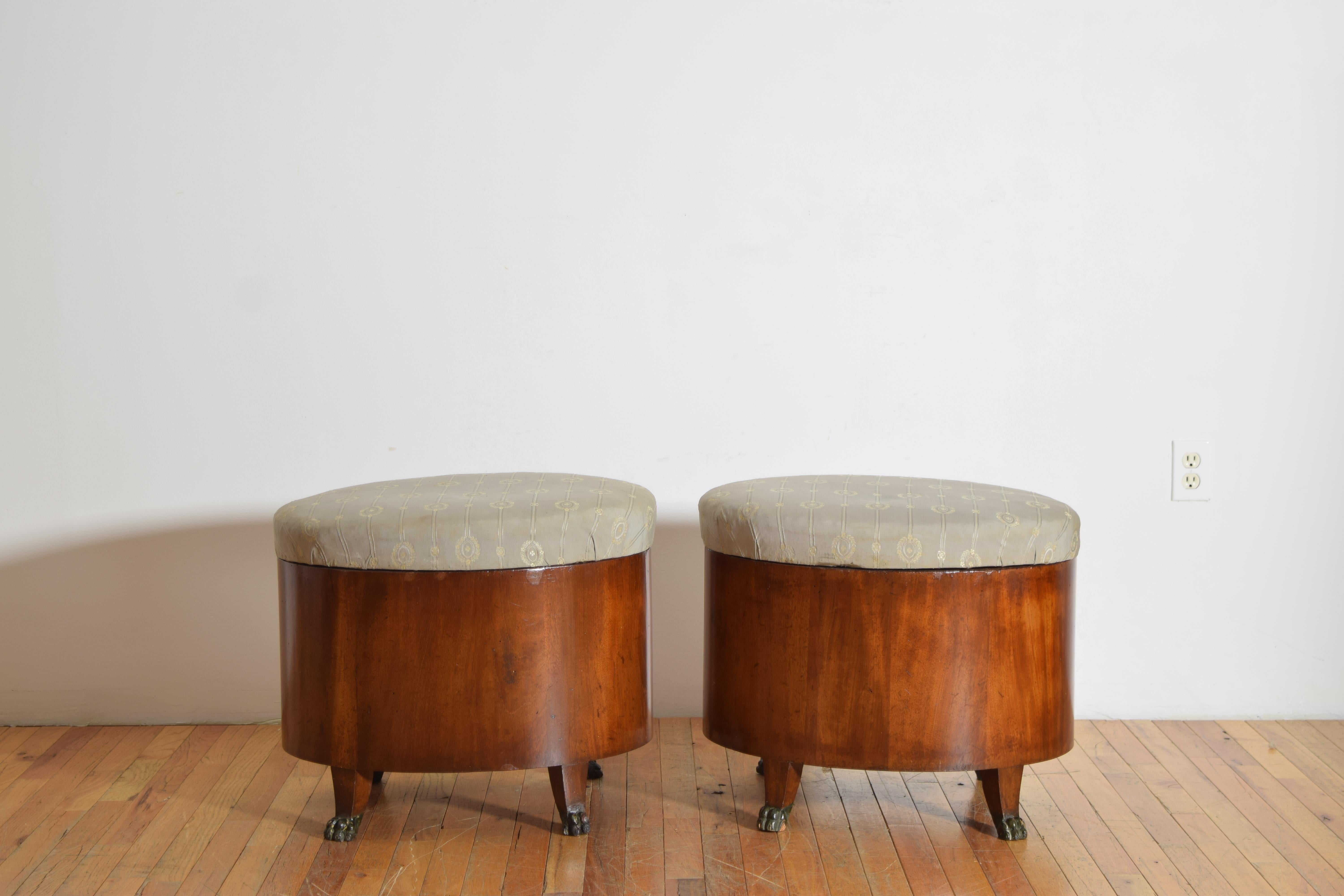 Pair Italian, Lucchese, Empire Period Walnut & Ebonized Benches, ca. 1800 In Good Condition For Sale In Atlanta, GA
