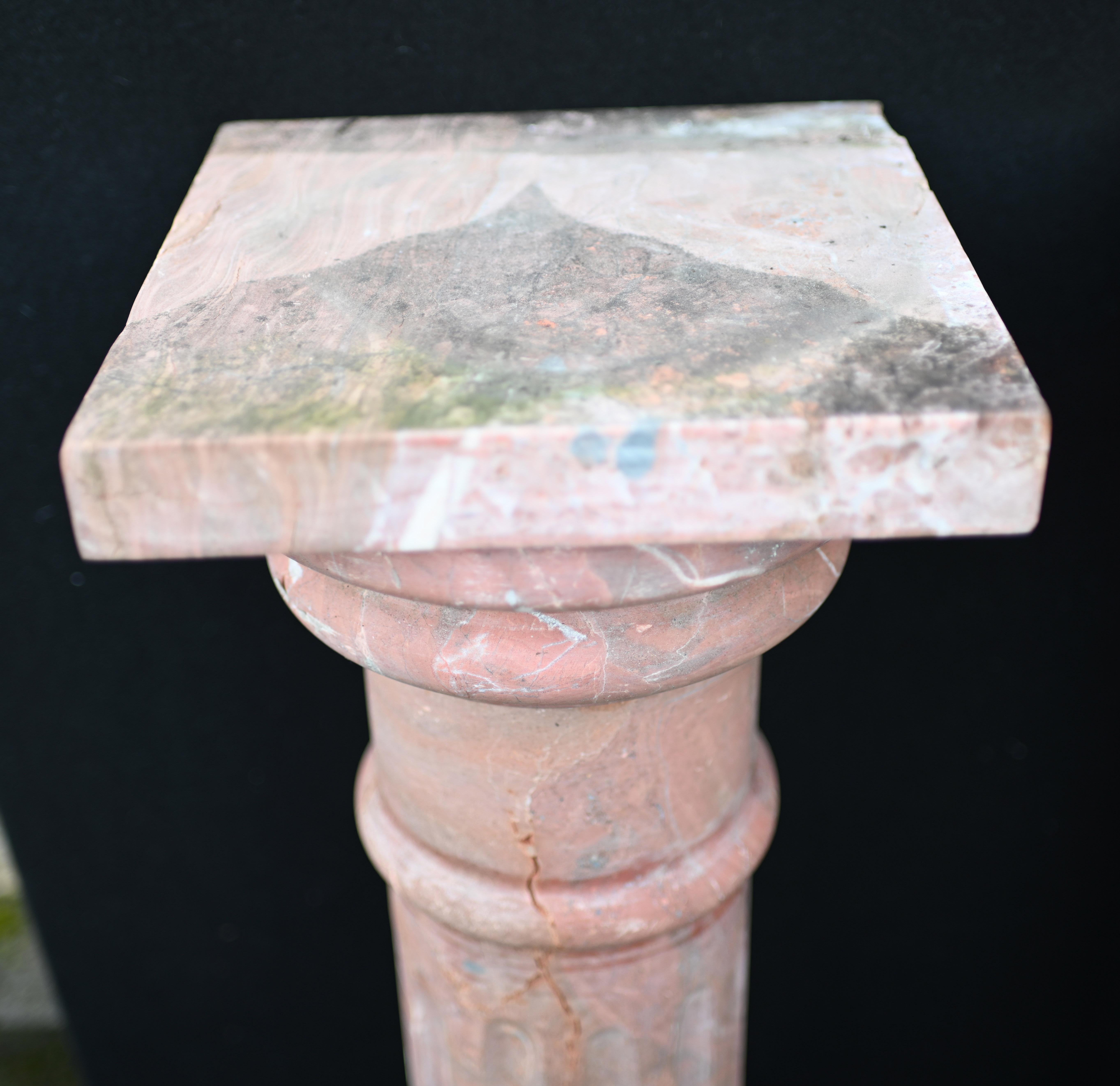Pair Italian Marble Pedestal Columns Grand Tour In Good Condition For Sale In Potters Bar, GB