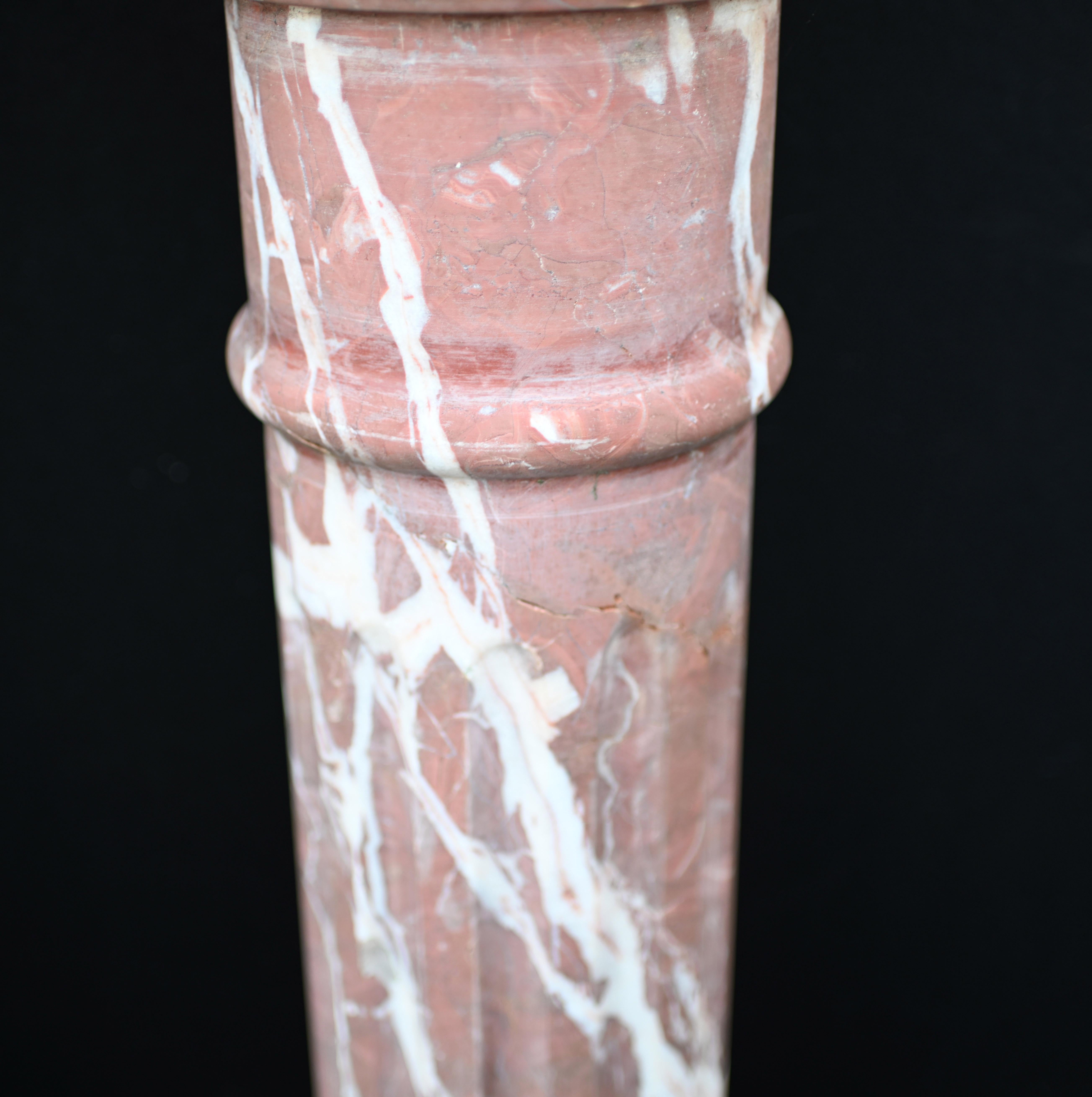 Paire de colonnes à piédestaux en marbre italien Grand Tour en vente 3