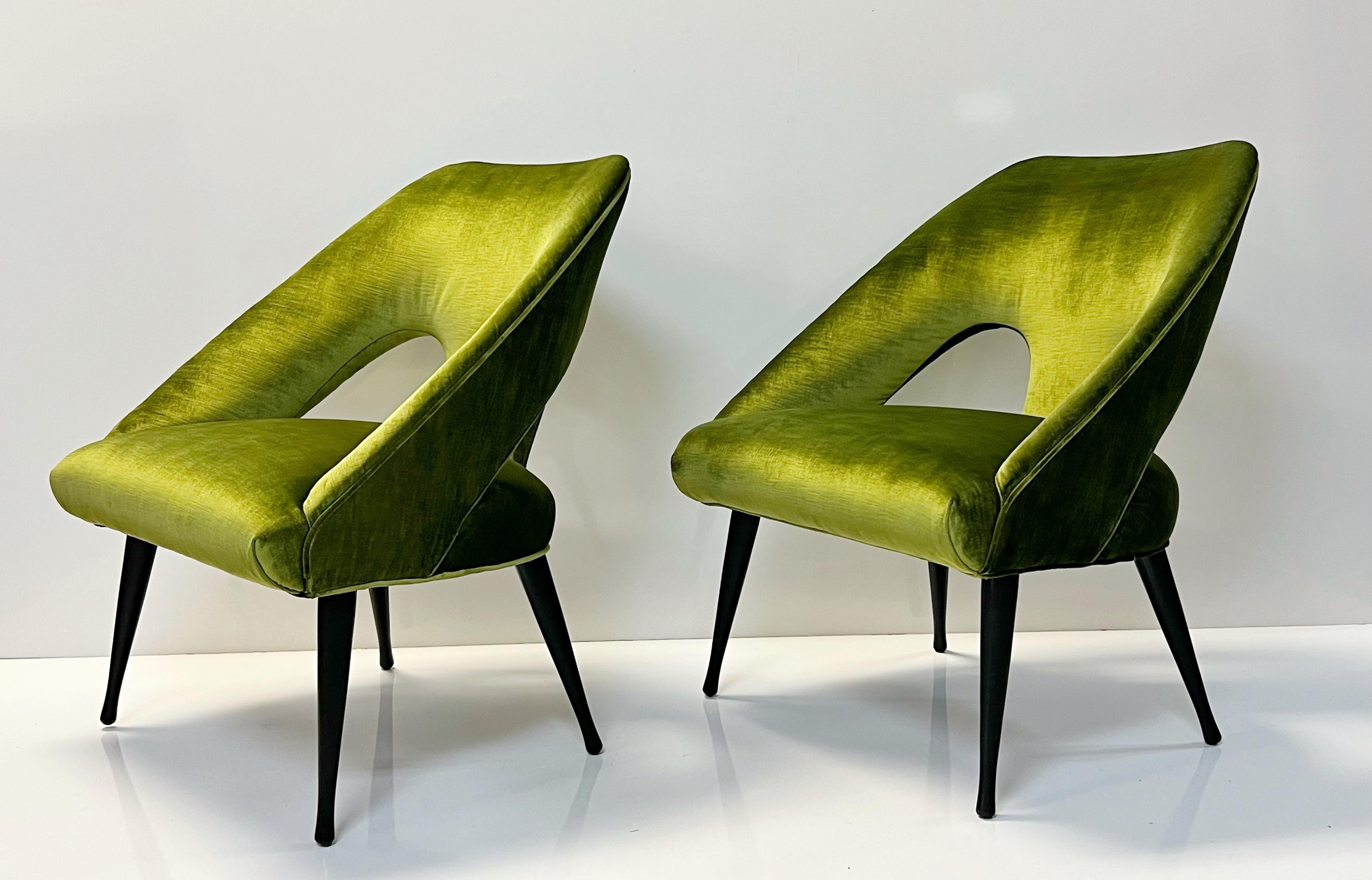 Pair Italian MCM Lounge Chairs in Moss Green Velvet, 1950s 5