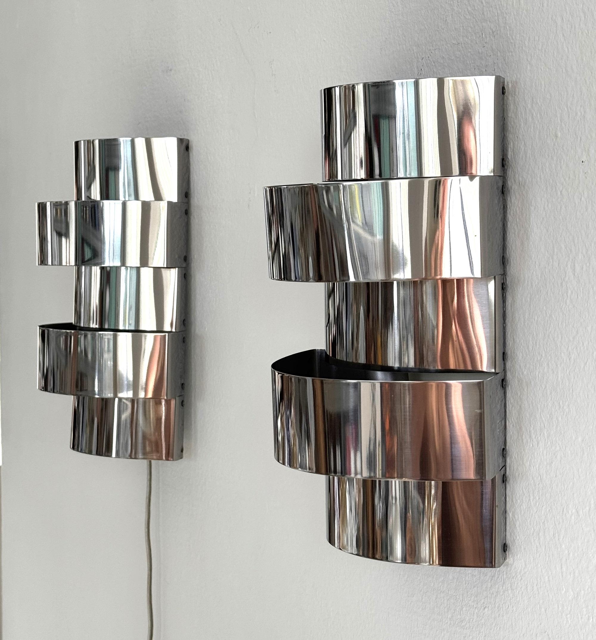 Paar italienische Chrom-Wandleuchten aus der Mitte des Jahrhunderts von Goffredo Reggiani, 1970er Jahre im Zustand „Gut“ im Angebot in Morazzone, Varese