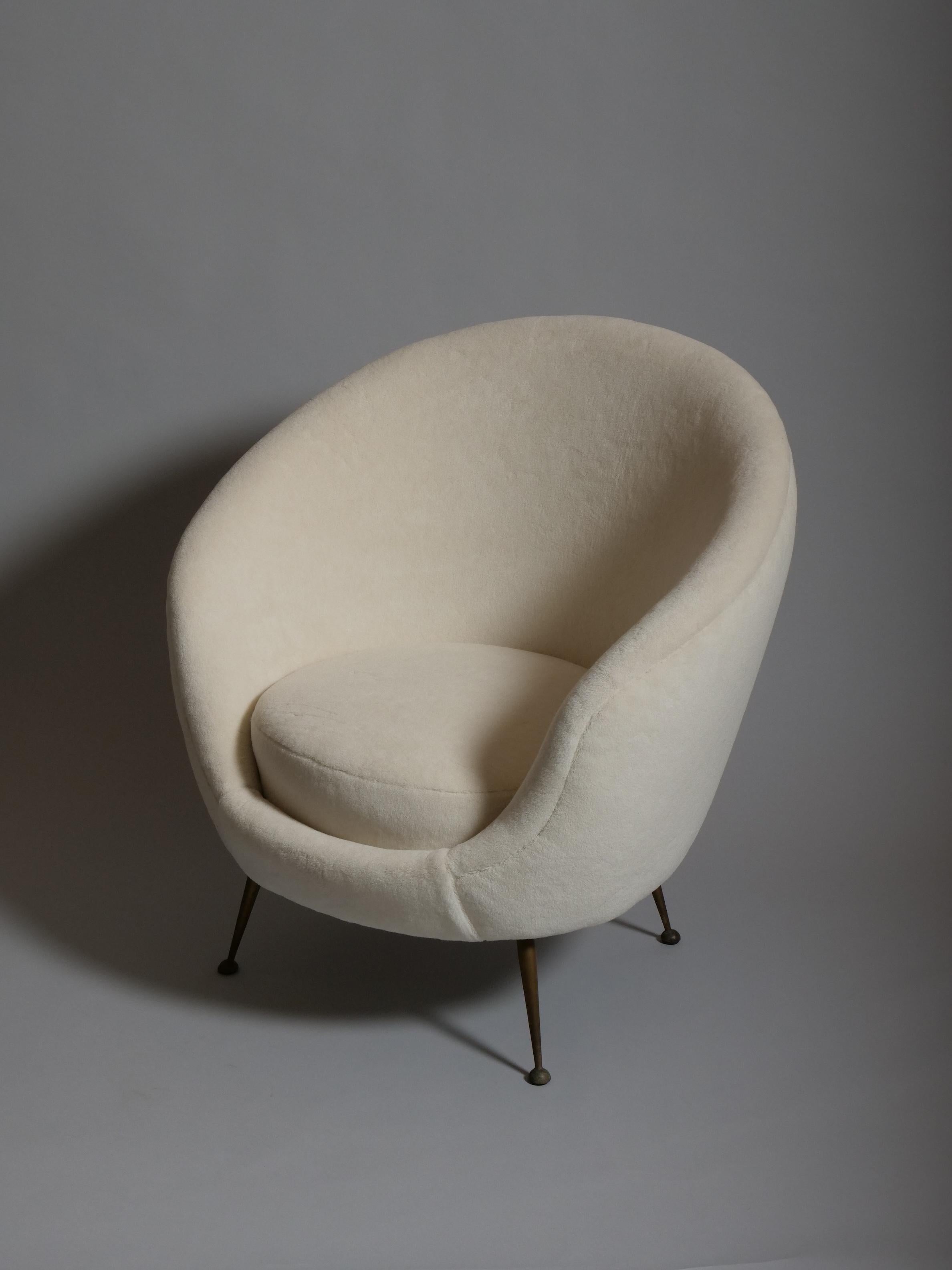 Pair Italian mid century egg shape chairs. Re upholstered in Alpaca wool velvet For Sale 4