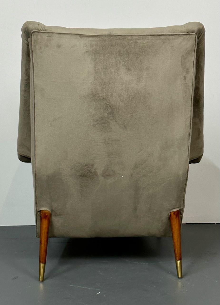 Gio Ponti Style, Mid-Century Modern, Wingback Chairs, Grey Velvet, Wood, 1950s For Sale 7