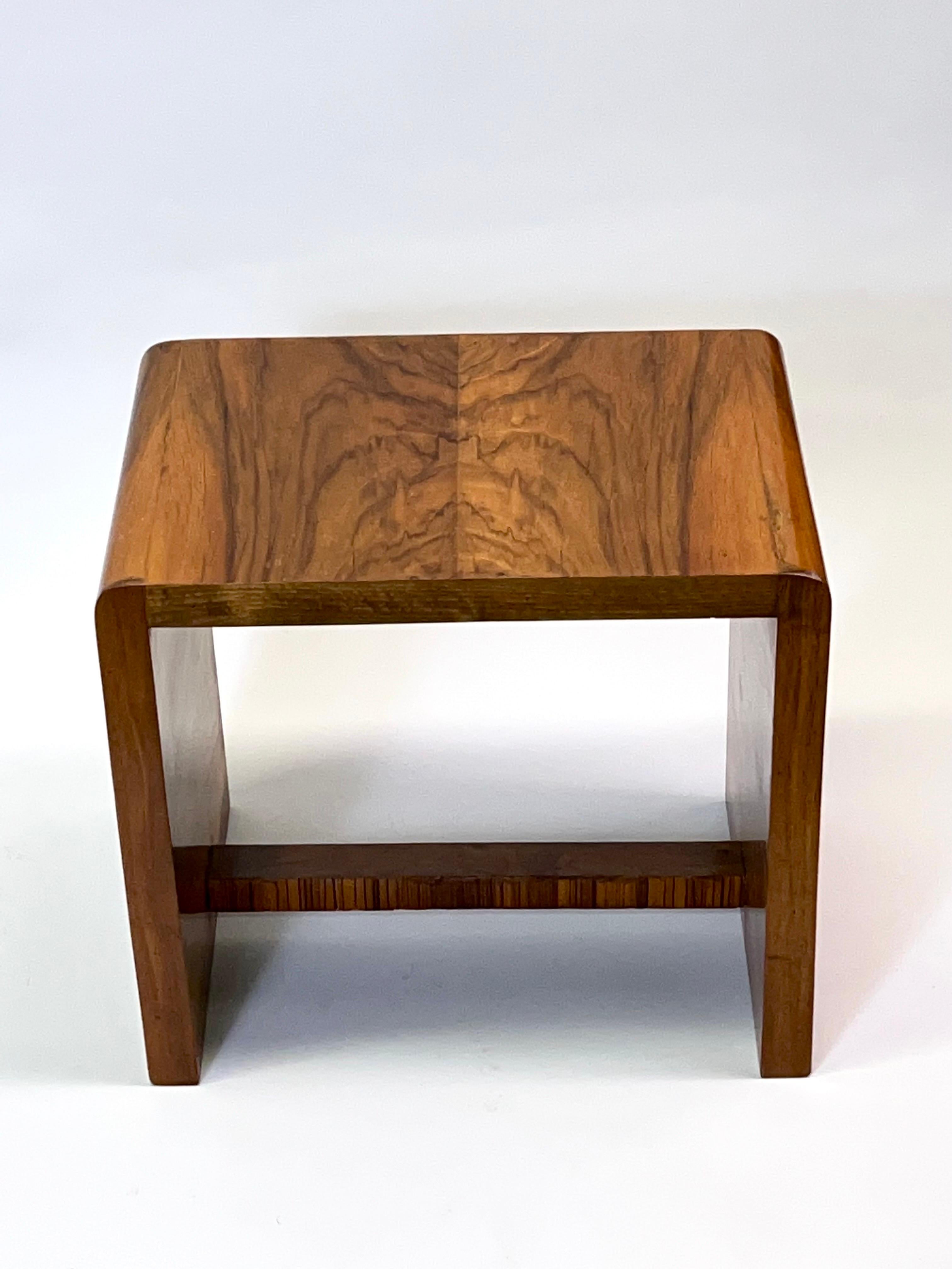 Pair Italian Mid-century Modern Rationalist Elm Wood Benches, Giuseppe Pagano  For Sale 5