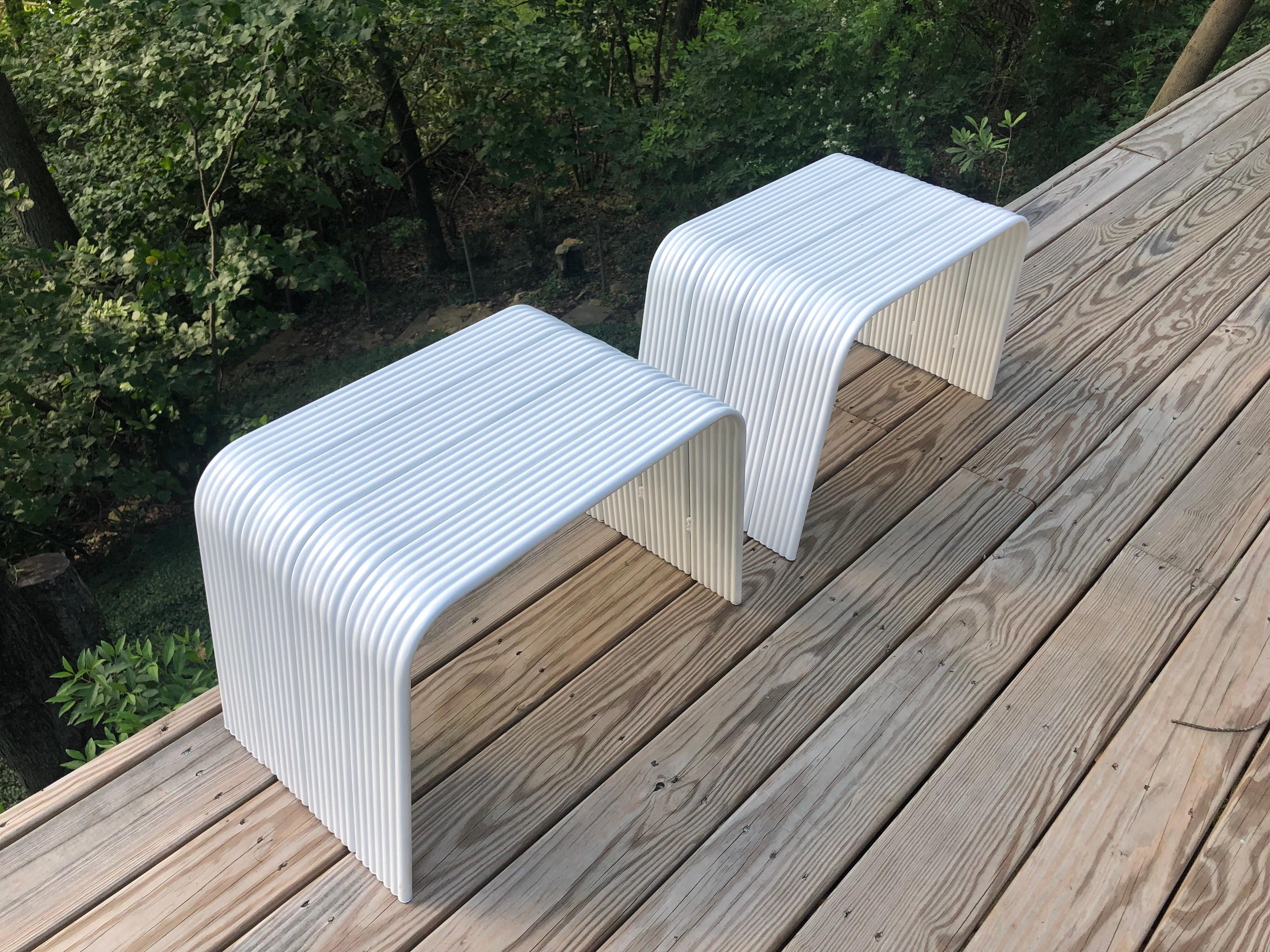 Pair of Italian Mid-Century Modern White Enameled Aluminum Benches, Superstudio In Good Condition In New York, NY