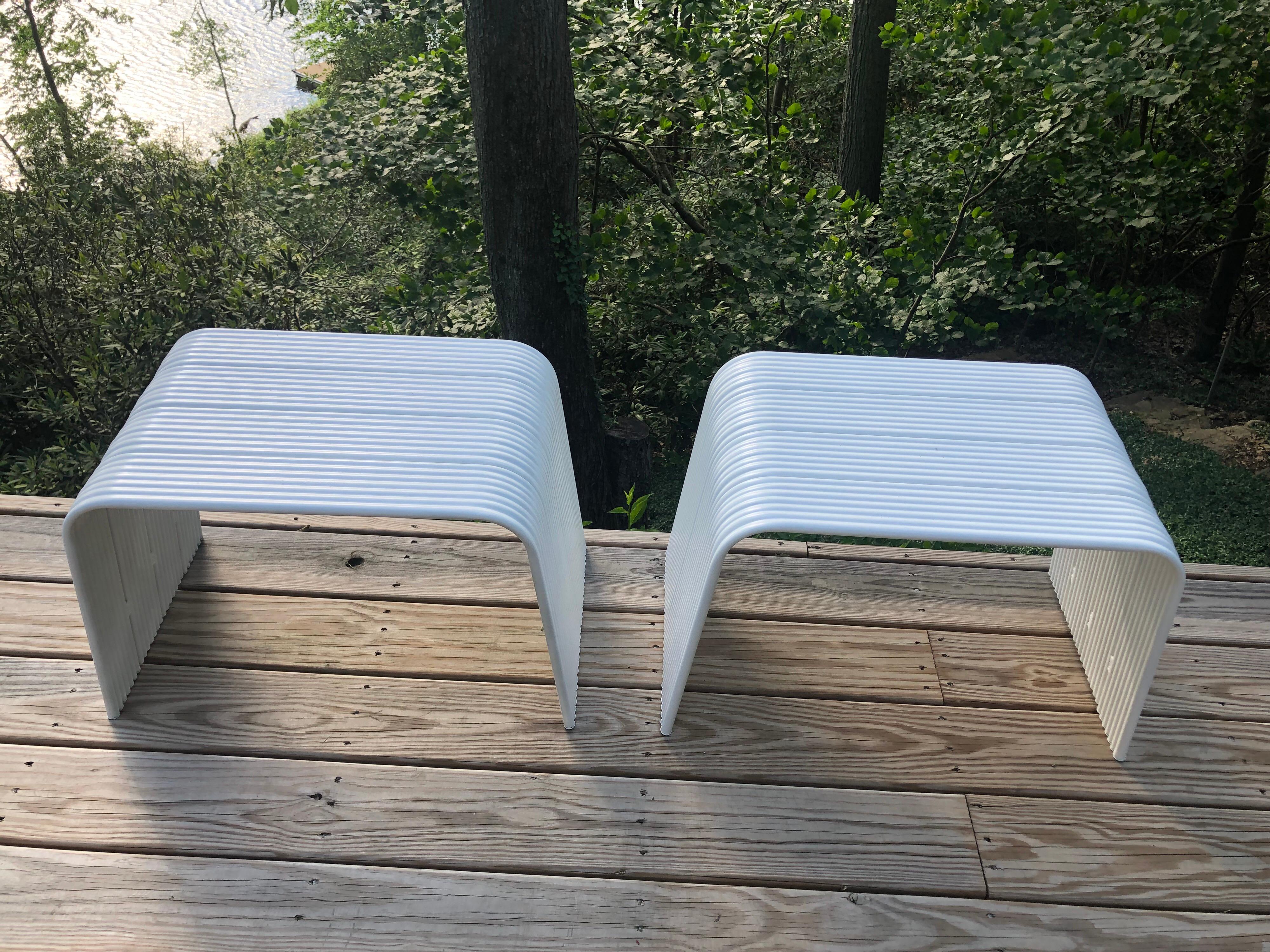 Pair of Italian Mid-Century Modern White Enameled Aluminum Benches, Superstudio 3