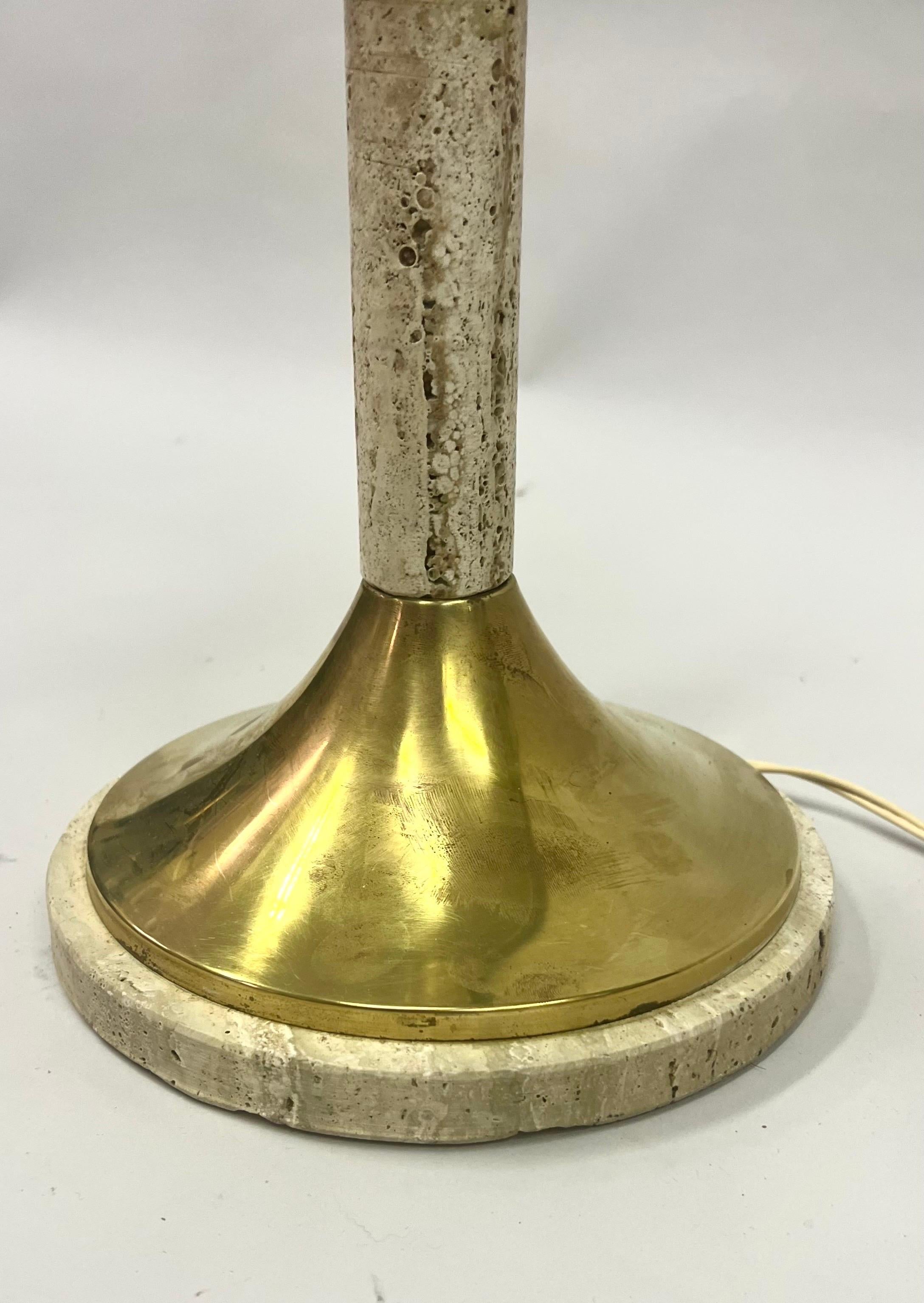 20th Century Pair Italian Mid-Century Modern Table Lamp, Brass & Travertine, Gabriella Crespi For Sale
