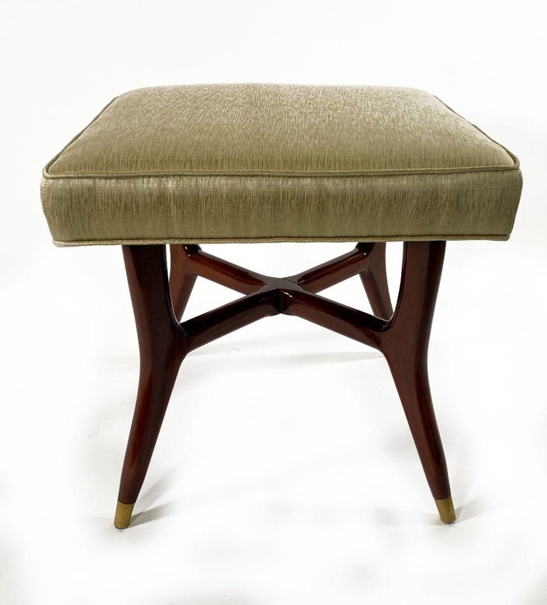 Pair Italian Modern Mahogany and Brass Ottomans/Benches/Taboret, Attr. Gio Ponti In Good Condition In Hollywood, FL