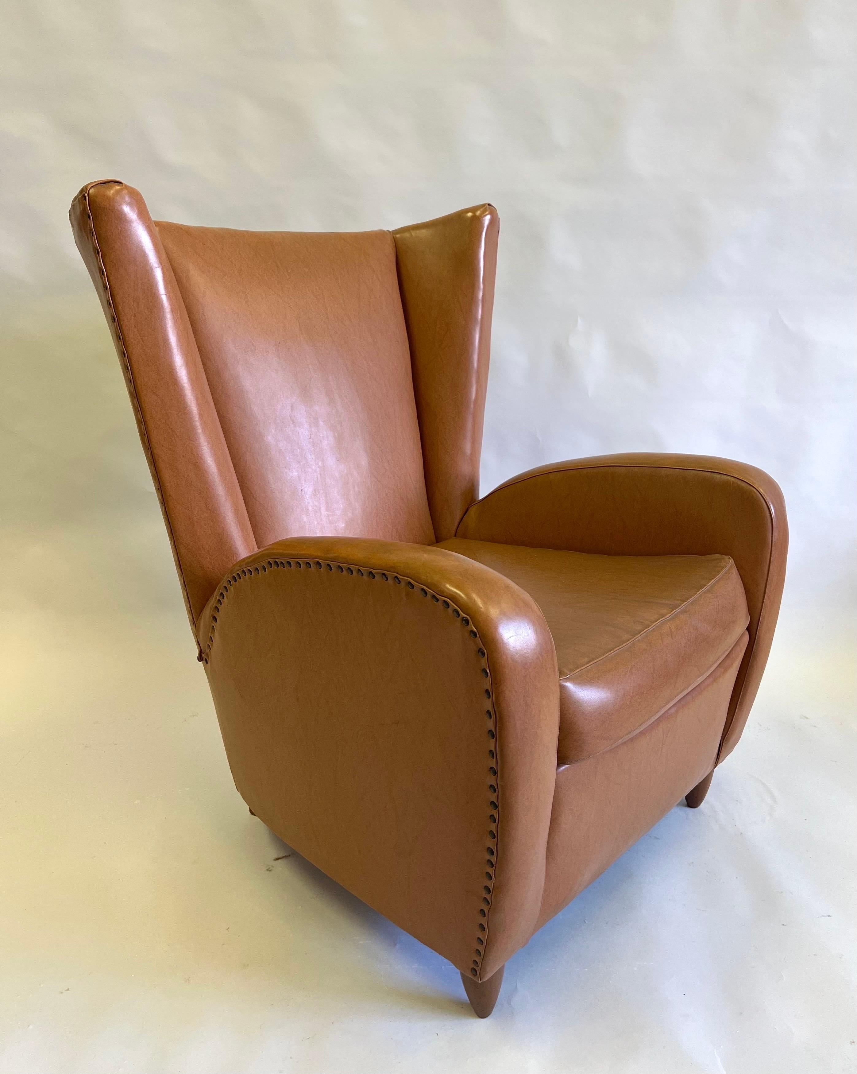 20th Century Pair Italian Modern Neoclassical Wingback Leather Lounge Chairs by Paolo Buffa  For Sale