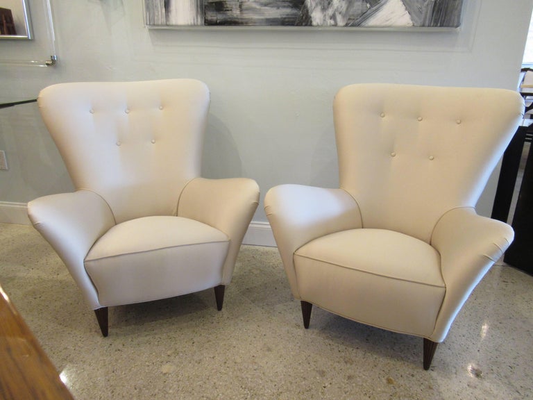 Mid-Century Modern Pair Italian Modern Upholstered Armchairs, Paolo Buffa, 1950's For Sale