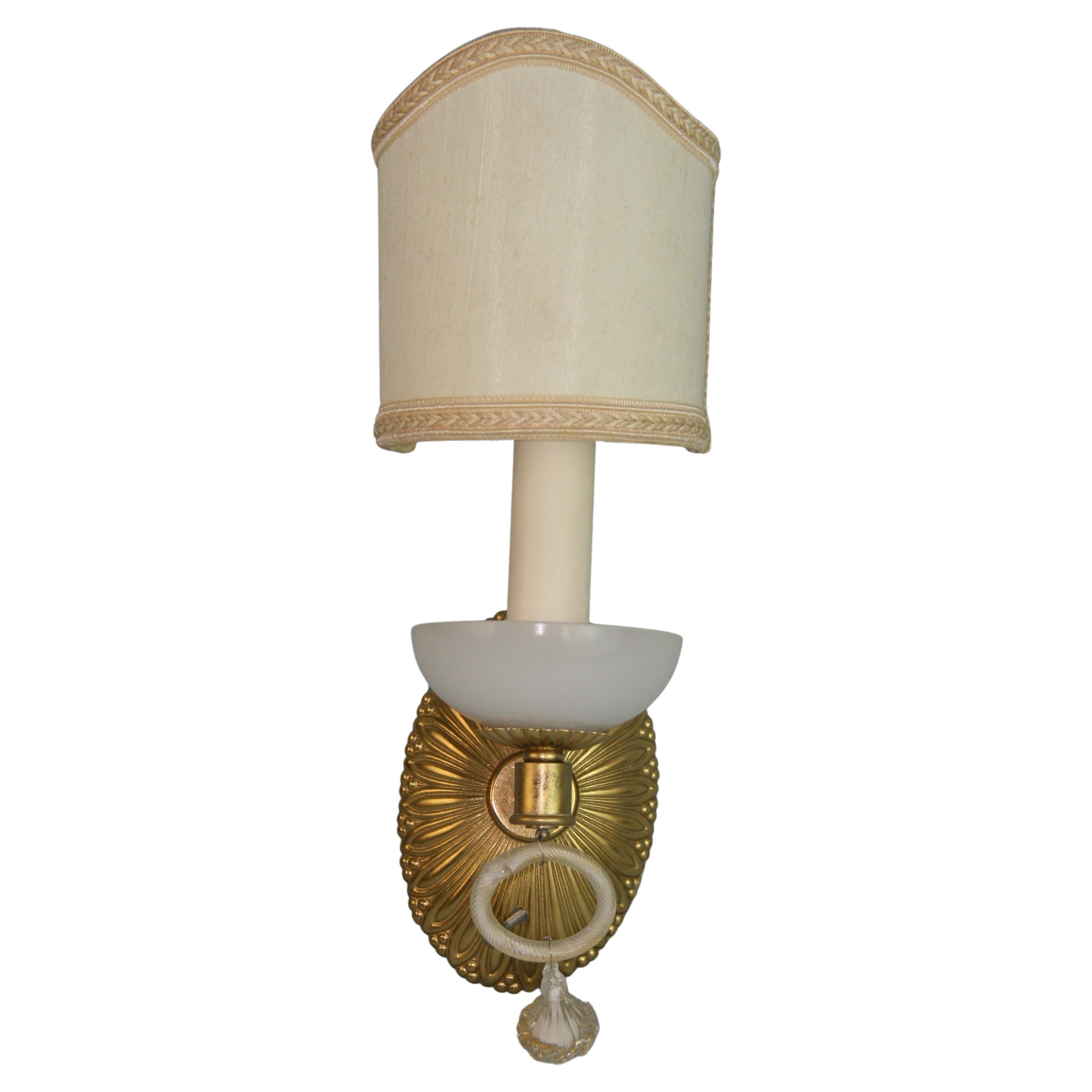 Coppia di lampade italiane di Murano a goccia e ottone